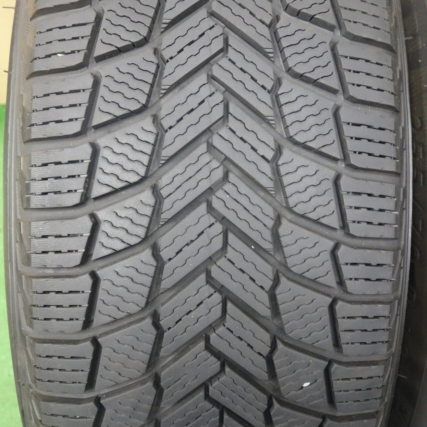 バリ溝！25年！キレイ！9.5分★ジープ 等 255/70R18 スタッドレス ミシュラン X-ICE SNOW SUV LEHRMEISTER GEAR レアマイスター ギア 18インチ PCD127/5H★6052802KTス