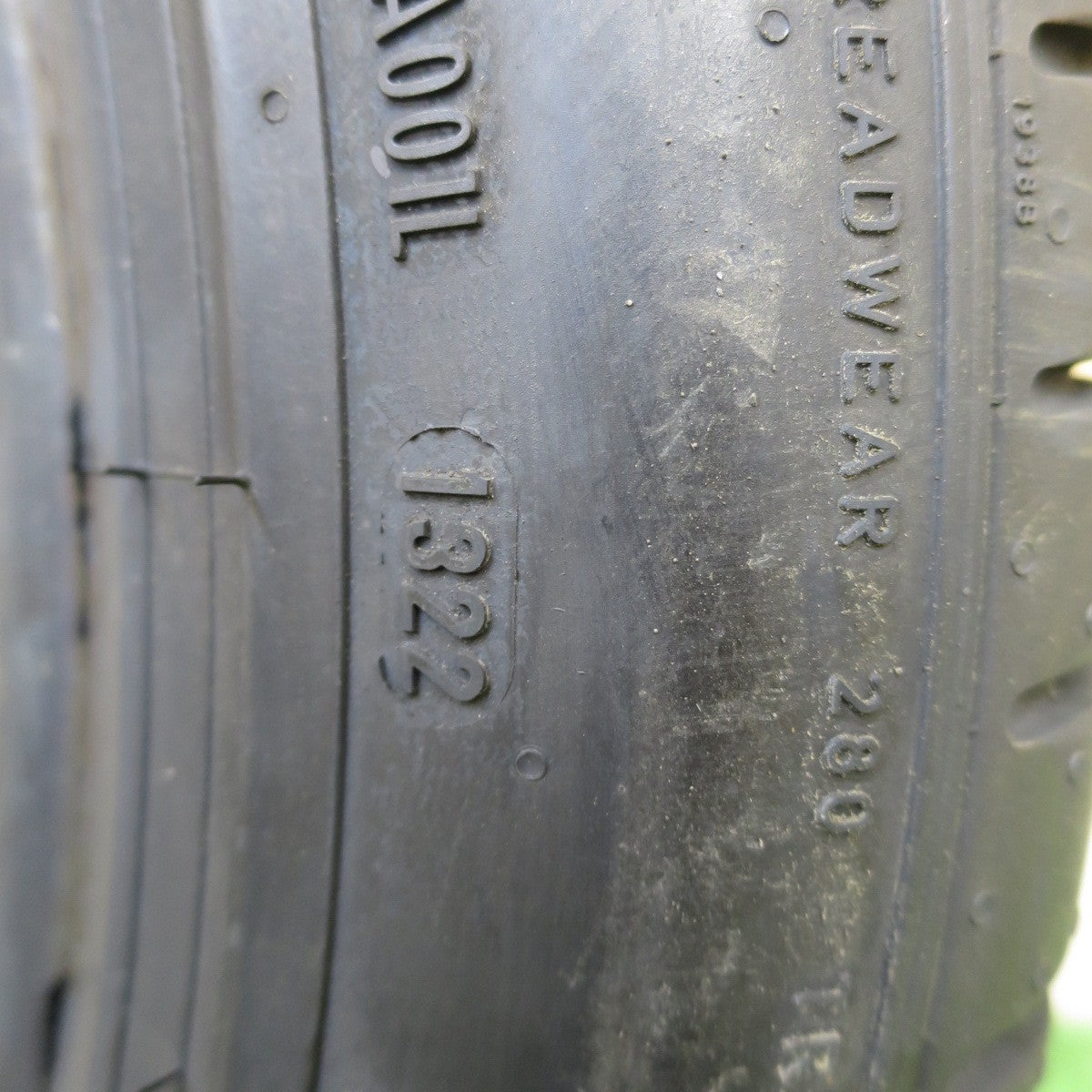 未使用！22年！1本★255/45R19 ピレリ PZERO TM VOL ELECT Pゼロ 19インチ タイヤ ボルボ 承認 電気 自動車 向け★6033004ナノタ