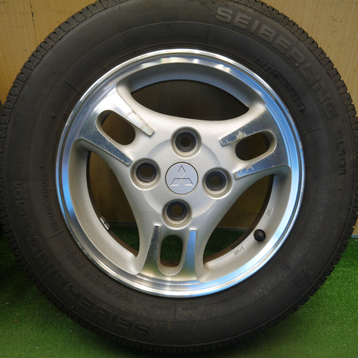 バリ溝！25年！8.5分◎三菱 ミニカ 純正 145/80R13 セイバーリング SL101 13インチ PCD100/4H◎6090704Hノ