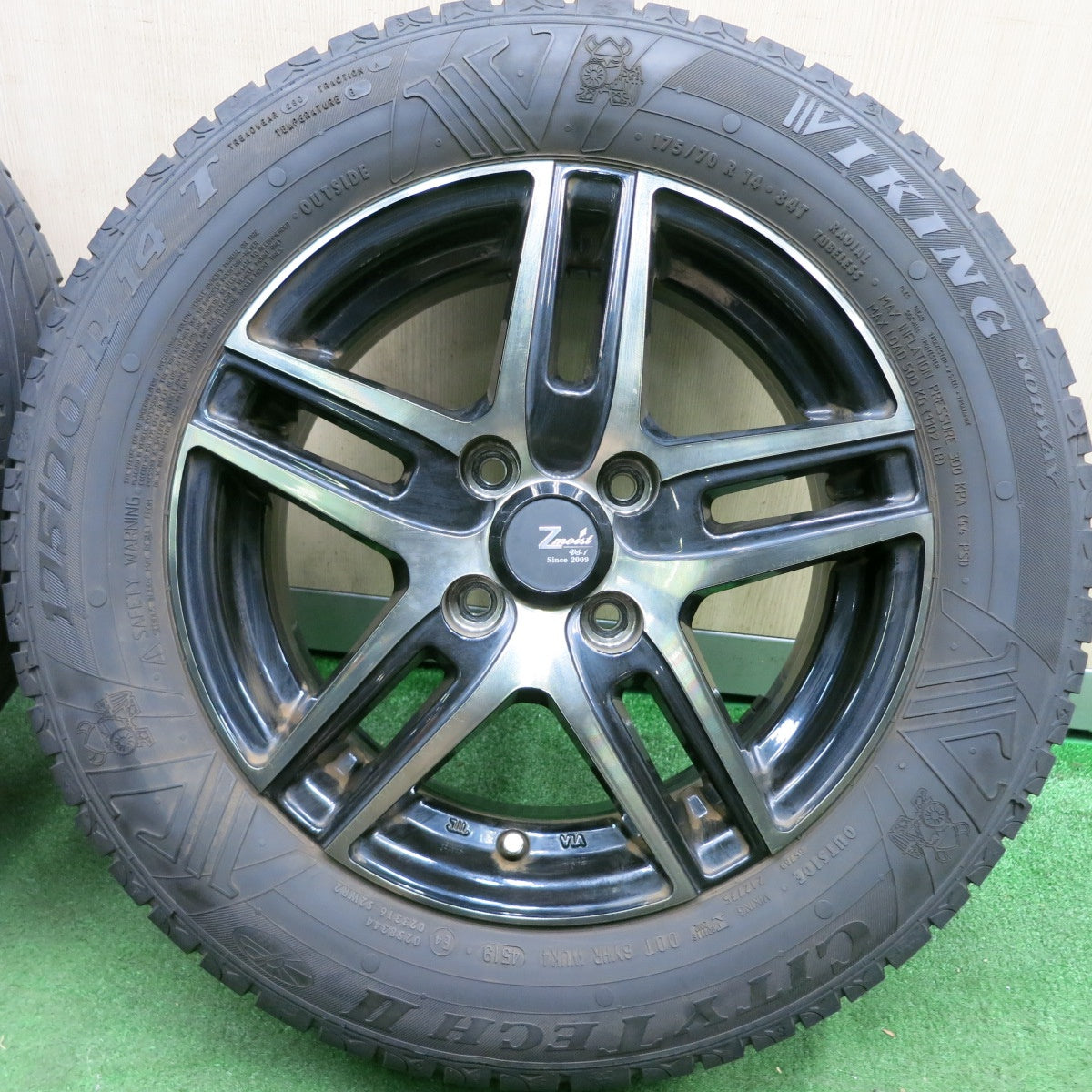 送料無料* バリ溝！8.5分☆175/70R14 バイキング CITYTECH2