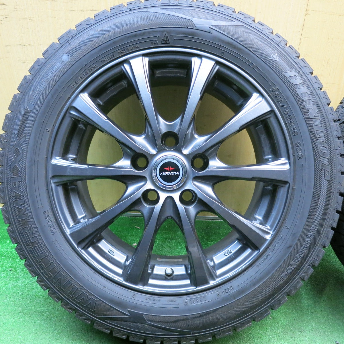 バリ溝！9.5分★スタッドレス 205/60R16 ダンロップ ウインターマックス WM02 AIRNOVA エアノヴァ 16インチ PCD114.3/5H★6032803HAス