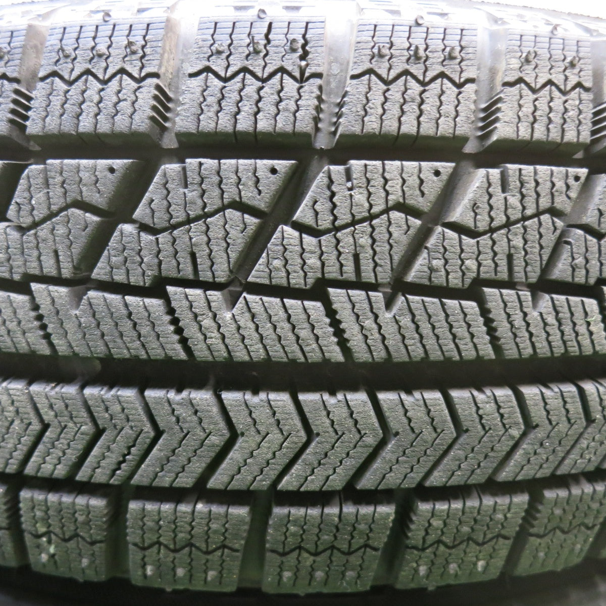 ほぼ未使用！キレイ★スタッドレス 155/65R14 ブリヂストン ブリザック VRX VELVA KEVIN ヴェルヴァ ケヴィン 14インチ PCD100/4H★6041210HAス