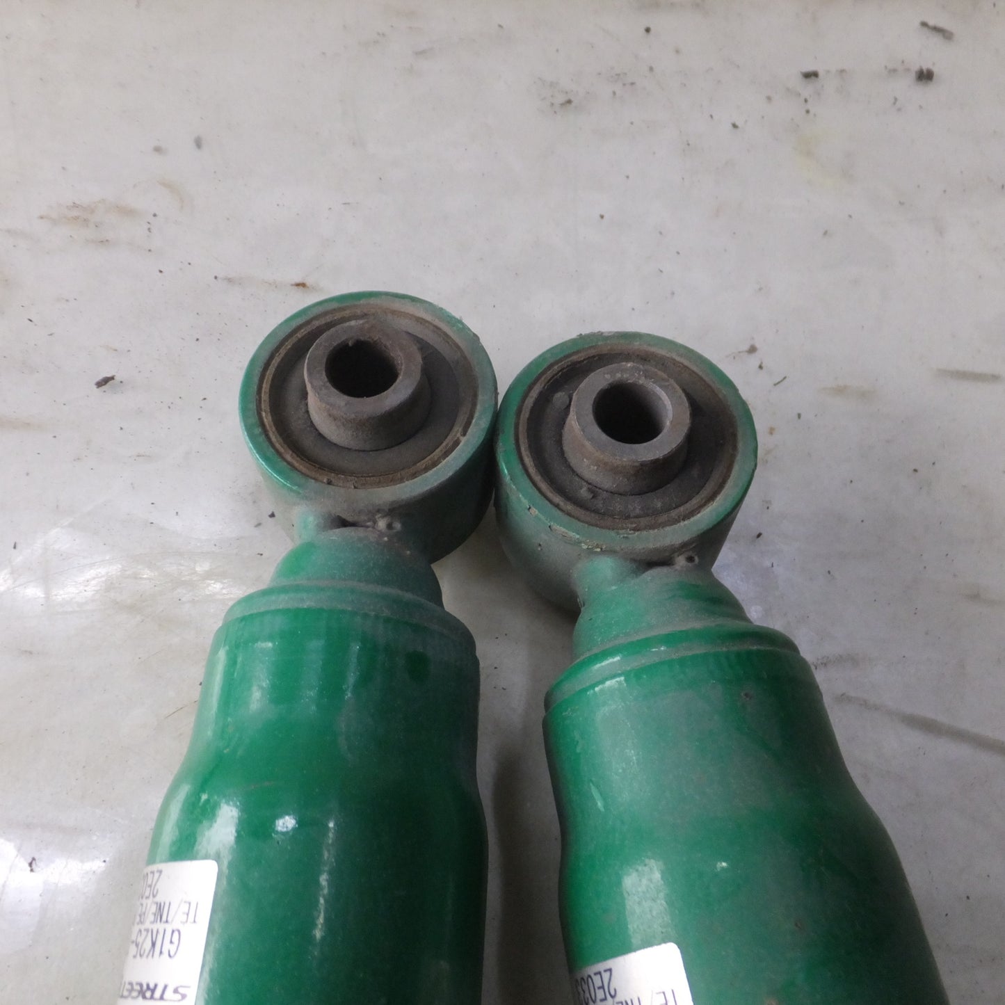 [送料無料] ◆TEIN エルグランド E52 車高調 サスペンション G1K24-12746 G1K25-12531 PNE52-R PNE52-FL テイン 現状品◆