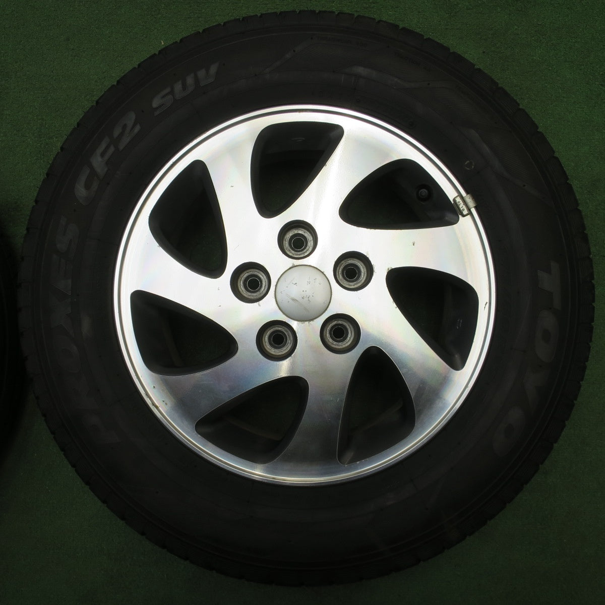 バリ溝！9.5分★ダイハツ テリオスキッド 純正 175/80R15 トーヨー プロクセス CF2 SUV 15インチ PCD114.3/5H★6022403NJノ