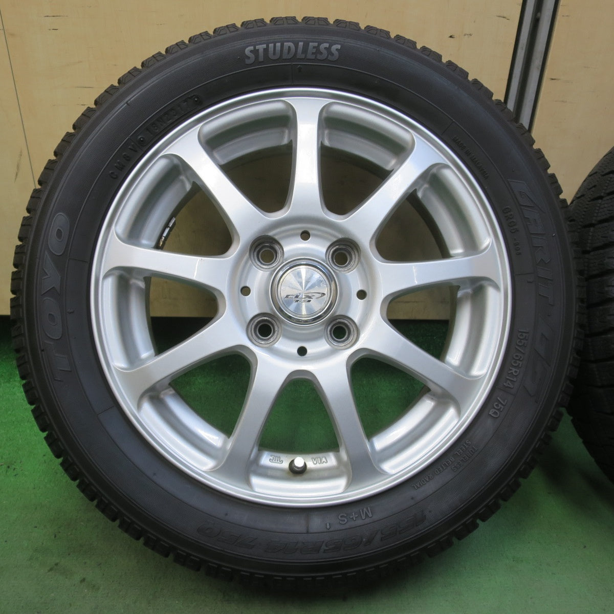 バリ溝！9分★スタッドレス 155/65R14 トーヨー ガリット G5 CLX T-3 社外 アルミ 14インチ PCD100/4H★6052801イス