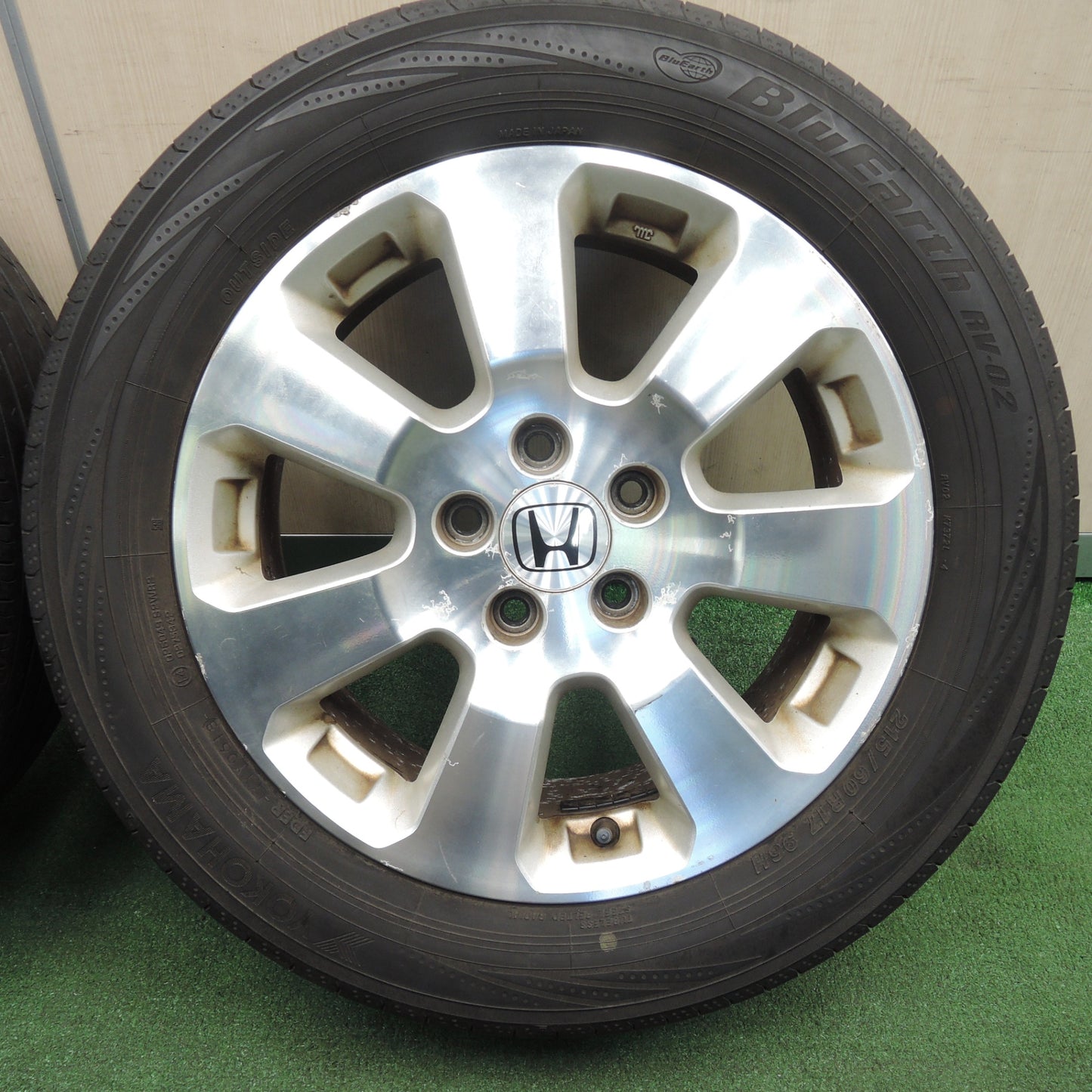 *送料無料* 4本価格★ホンダ RT3 クロスロード 純正 215/60R17 ヨコハマ ブルーアース RV-02 17インチ PCD114.3/5H★4031804TNノ
