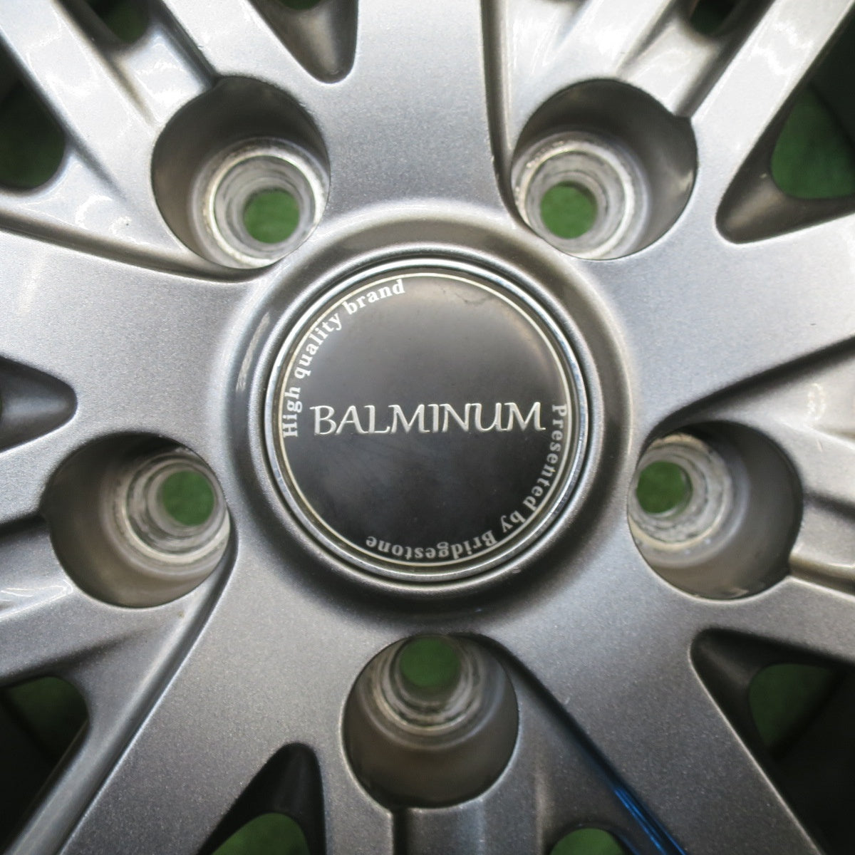 バリ溝！キレイ！9分★スタッドレス 205/65R16 ブリヂストン ブリザック VRX3 BALMINUM BR10 バルミナ 16インチ PCD114.3/5H★6021201NJス