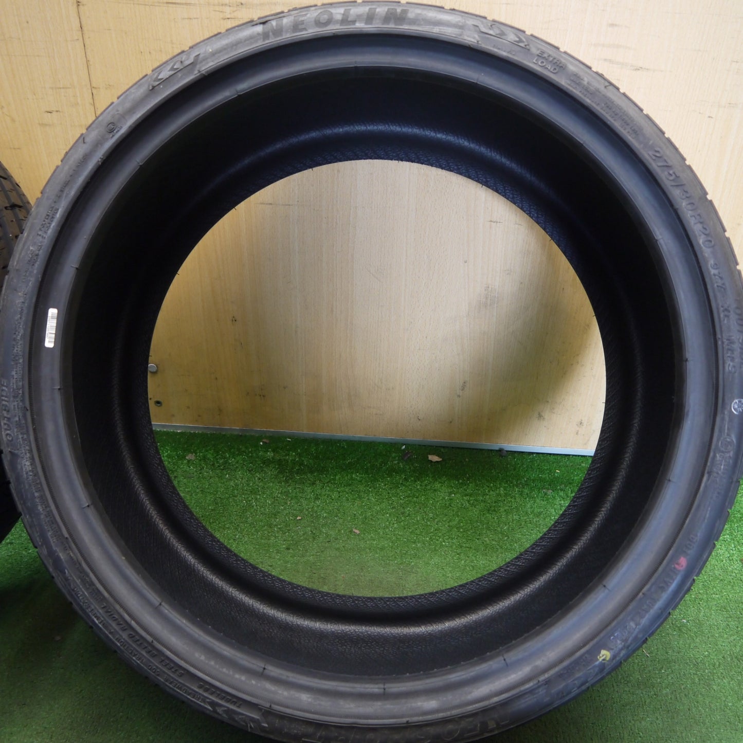 未使用！23年★275/30R20 ネオリン ネオスポーツ NEOLIN NEOSPORT 20インチ タイヤ ベンツ BMW 等★6061708Hノタ