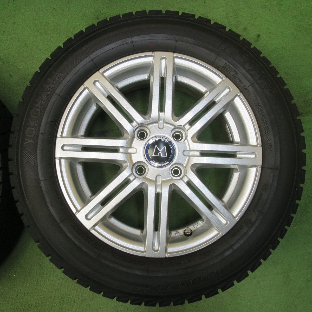 タイヤほぼ未使用！キレイ★スタッドレス 175/65R14 ヨコハマ アイスガード iG30 MANARAY マナレイ 14インチ PCD100/4H★5050209イス