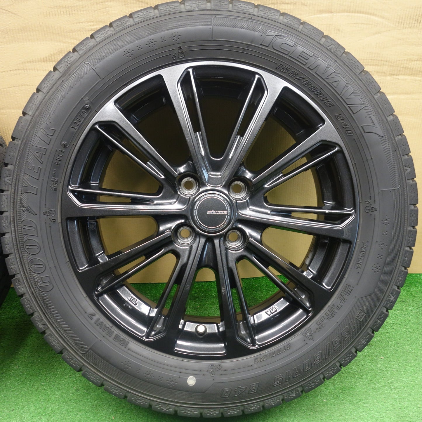 バリ溝！9分◎スタッドレス 185/60R15 グッドイヤー アイスナビ7 MiLLOUS DF ミルアス 15インチ PCD100/4H◎6062201KTス