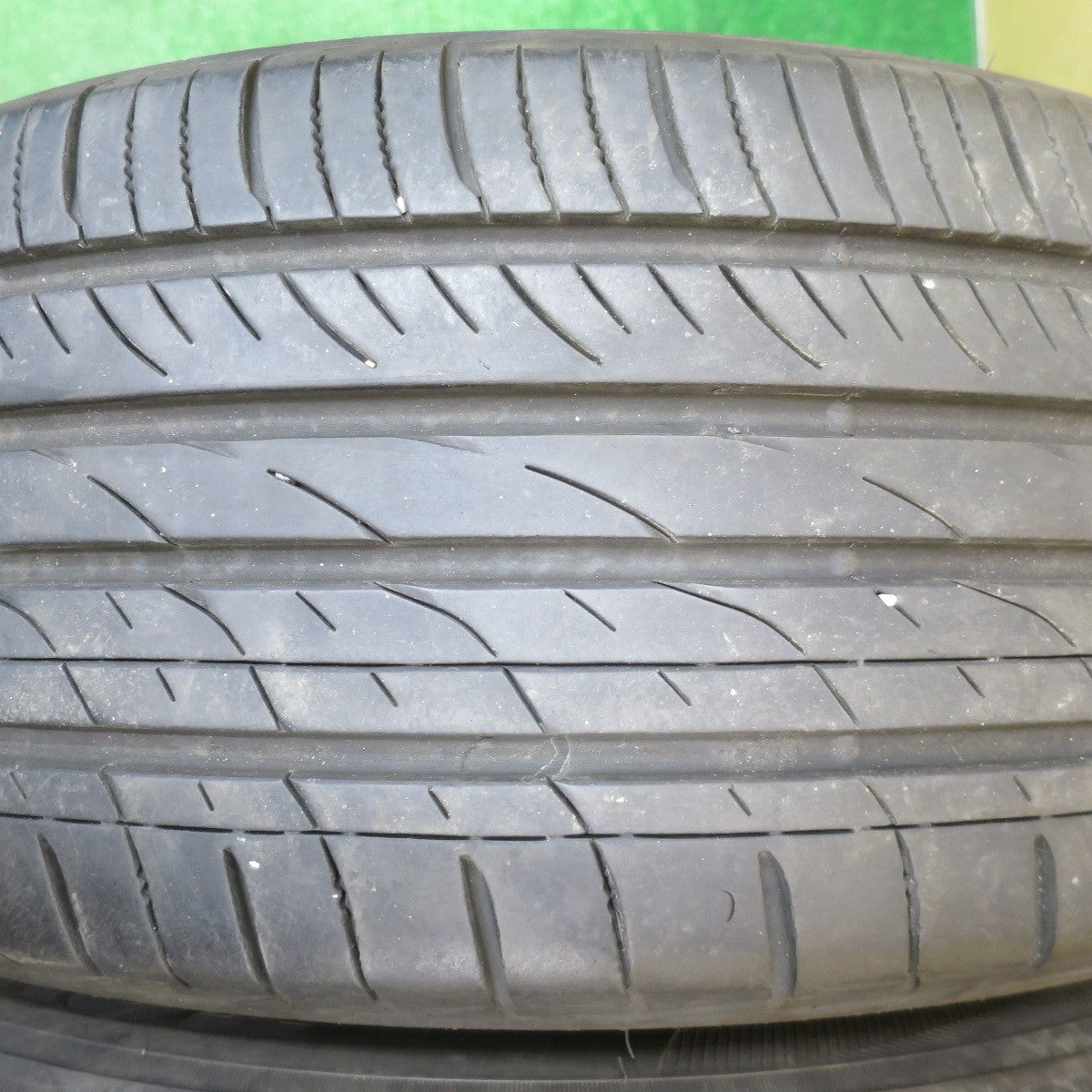 バリ溝！23年！9.5分★225/55R19 トーヨー プロクセス CL1 SUV タイヤ 19インチ ハリアー RAV4 CX-5 CX-8 等★5110802NJノタ
