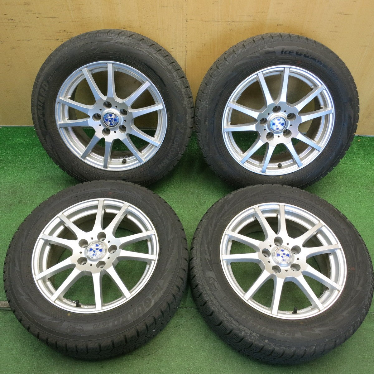 バリ溝！9.5分★スタッドレス 205/60R16 ヨコハマ アイスガード iG70 GMach 16インチ PCD114.3/5H★6060402HAス