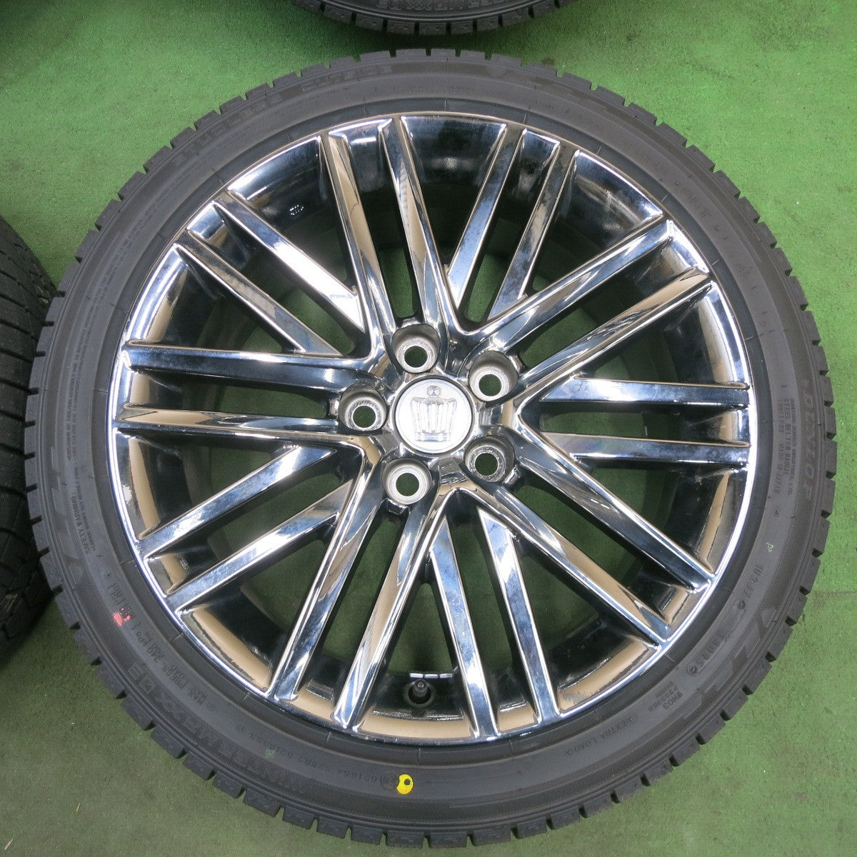 ほぼ未使用！25年★トヨタ 210系 クラウン アスリート 純正 225/45R18 スタッドレス ダンロップ ウインターマックス 03 18インチ PCD114.3/5H★6012304ナス