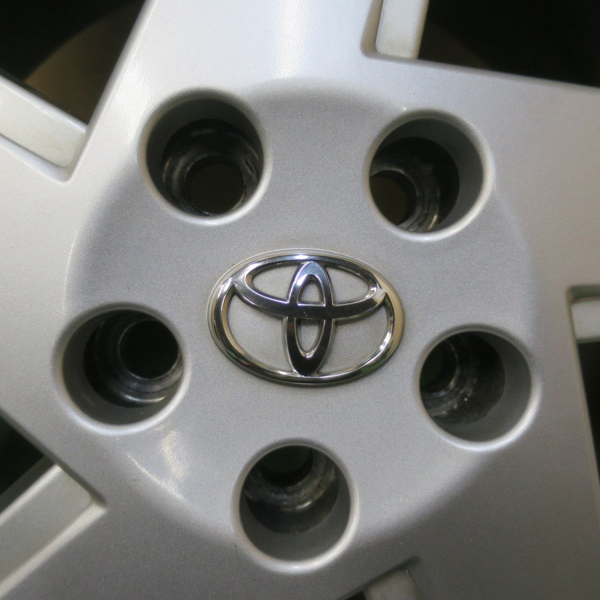 バリ溝！22年！9分★トヨタ 30系 プリウス 純正 195/65R15 スタッドレス ダンロップ ウインターマックス 03 15インチ PCD100/5H★5111202イス