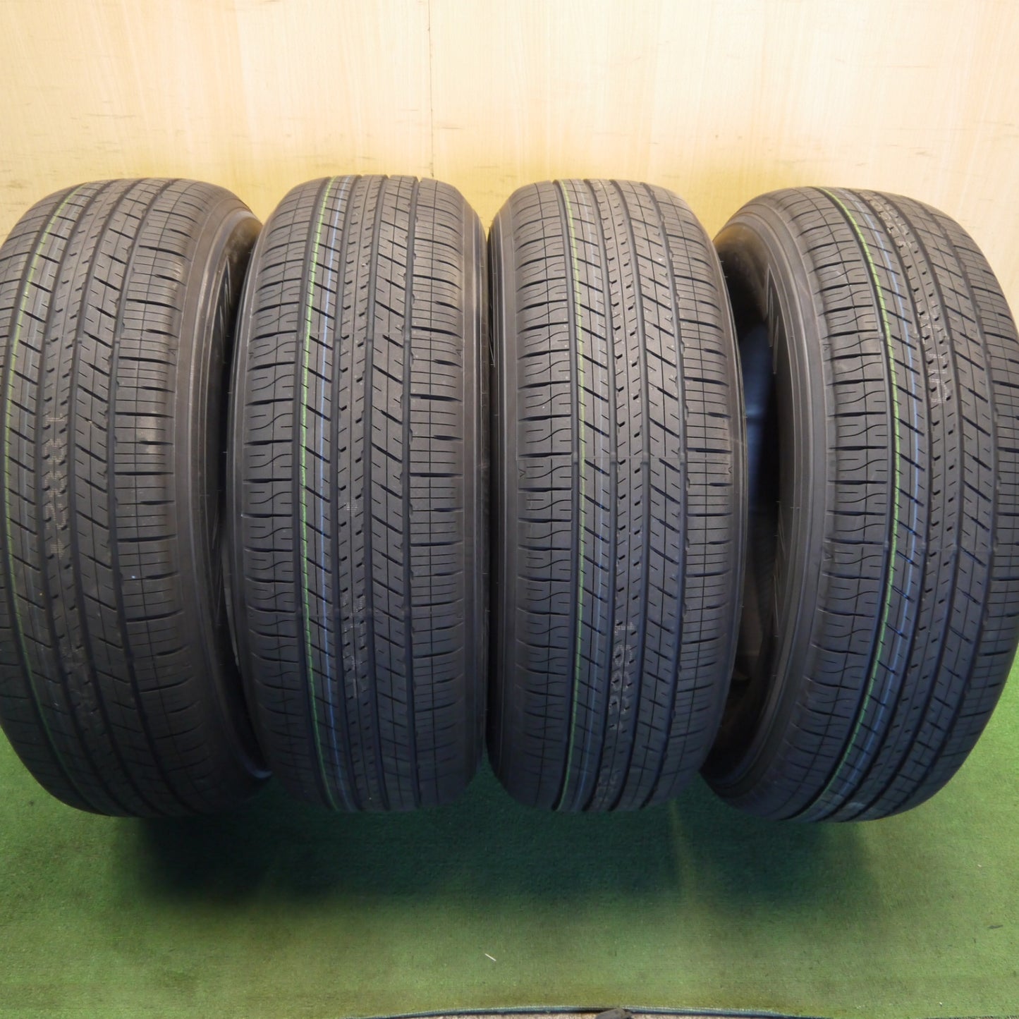 新車外し！26年◎265/65R18 ダンロップ グラントレック H/T 31 タイヤ 18インチ ランクル 250 300 等◎6080502Hノタ