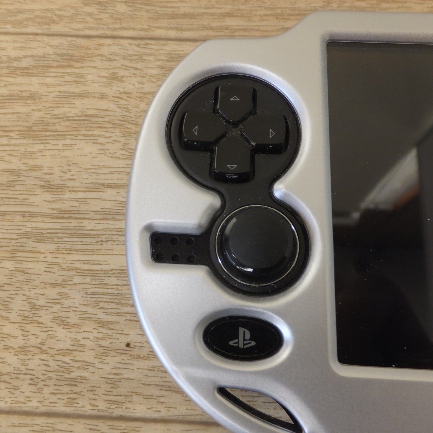 [送料無料] ★ソニー SONY プレイステーション ヴィータ PlayStation Vita PSVITA PCH-1100　8GB カード 収納ケース セット★