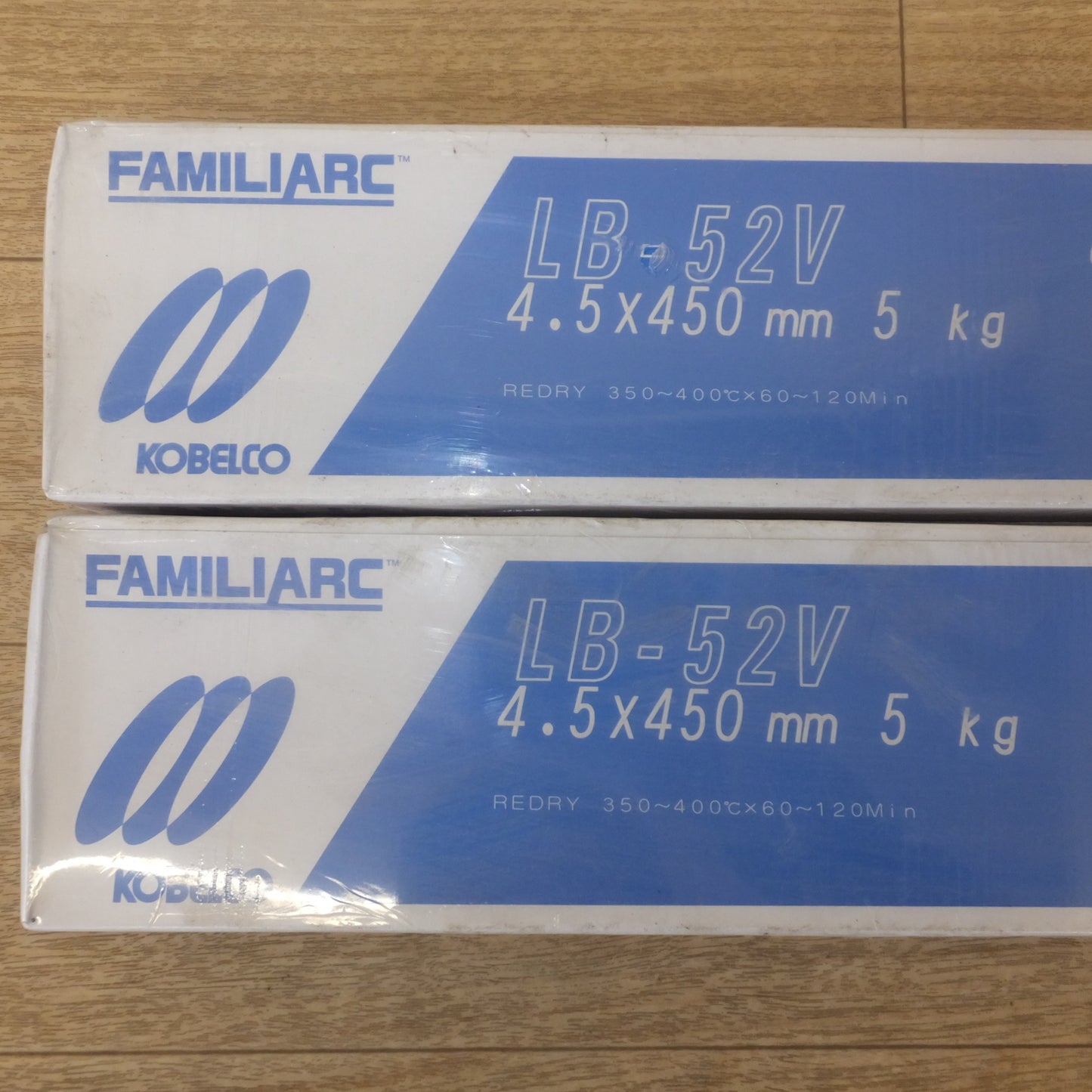 [送料無料] 未使用★神戸製鋼 KOBELCO 立向下進棒(被覆棒) FAMILIARC LB-52V 4.5×450mm 5kg 2箱 セット★