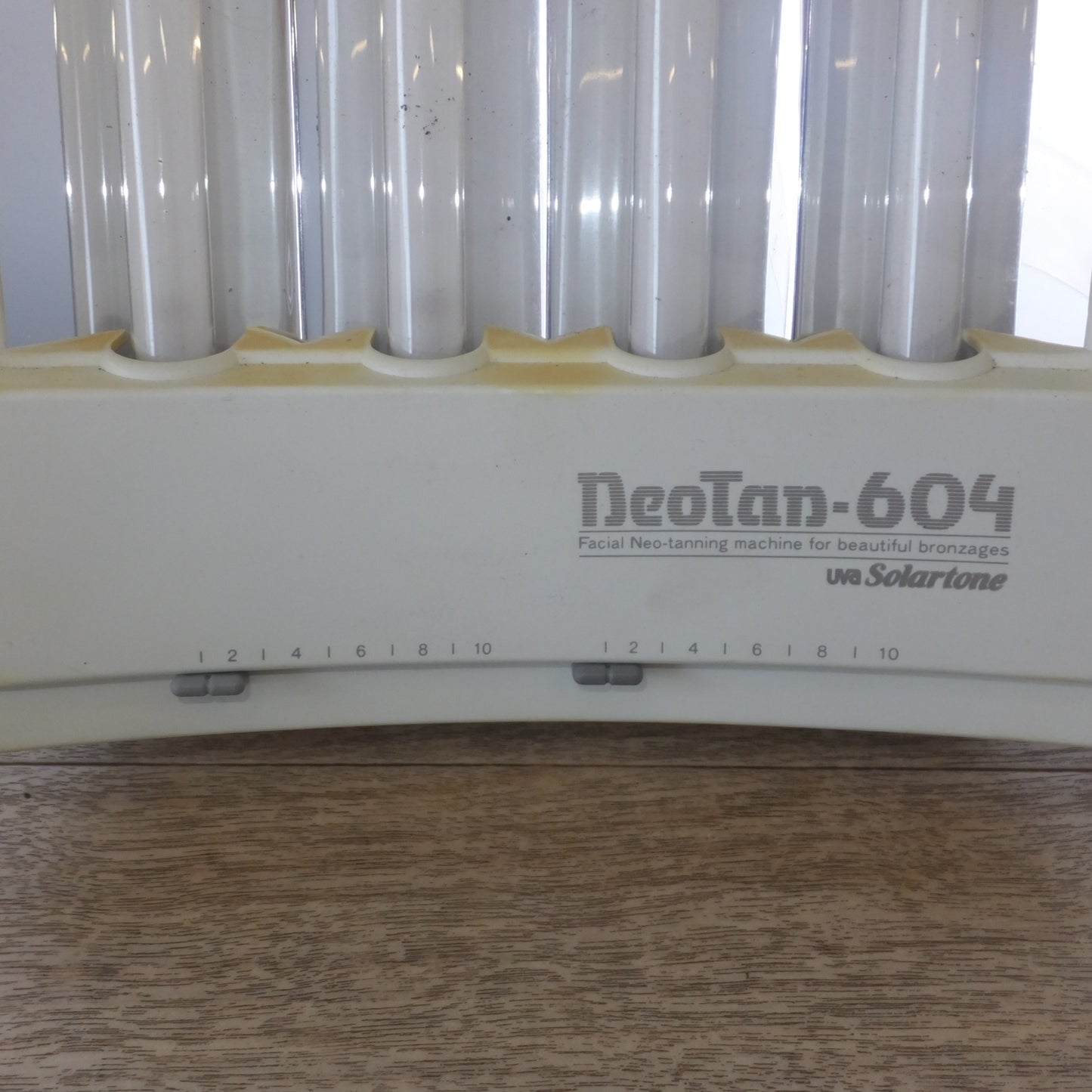 [送料無料] ★ソーラートーン Solartone ネオ・タン604 NeoTan-604　Facial Neo-Tanning machine for beautiful bronzages★