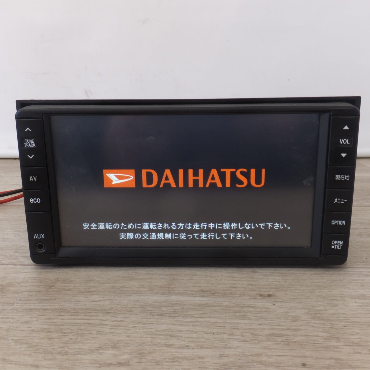 [送料無料] ★クラリオン製 ダイハツ 純正 カーナビ メモリーナビ QY-7057D-A 86100-B2040(12)★