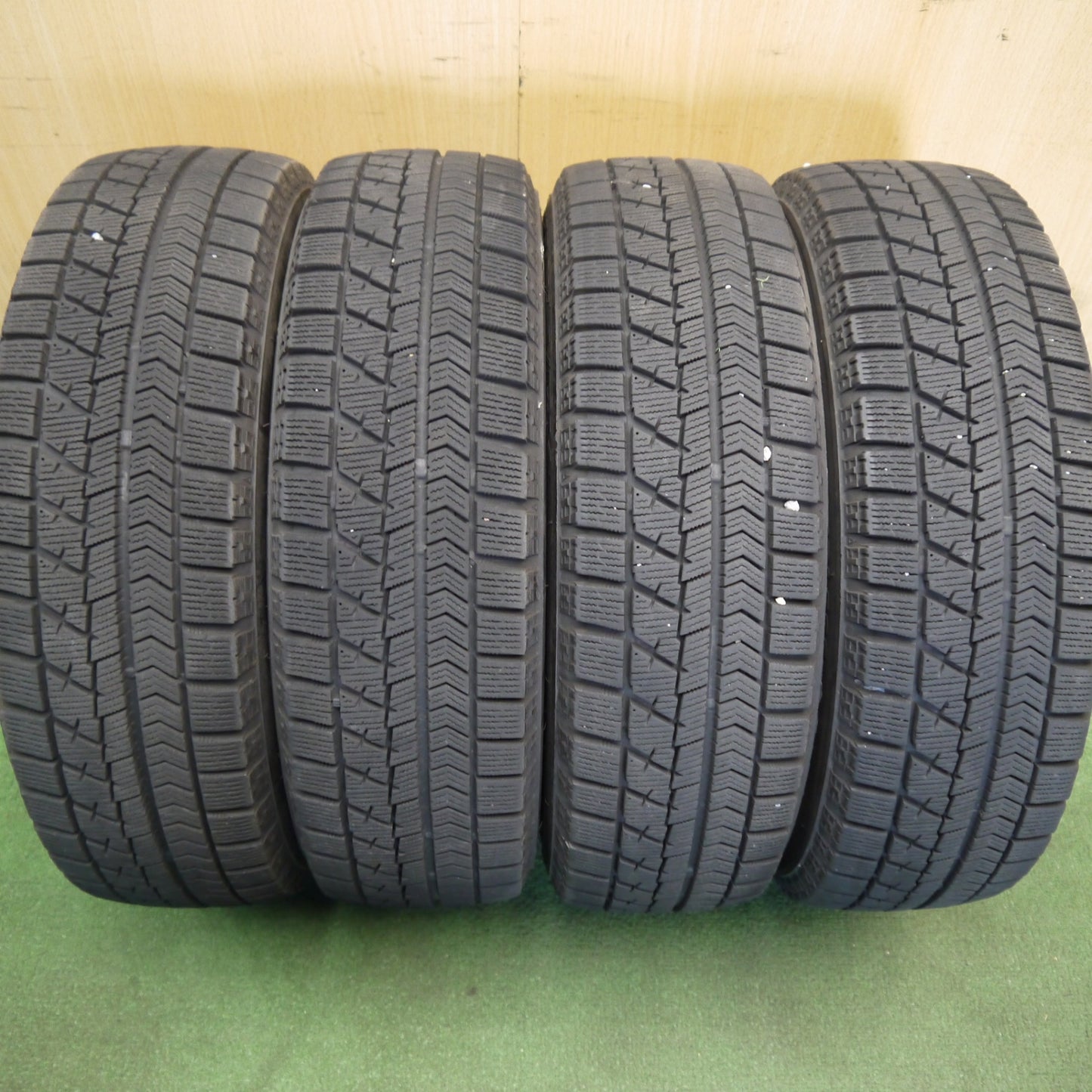 キレイ◎スタッドレス 155/65R13 ブリヂストン ブリザック VRX Exceeder エクシーダー 13インチ PCD100/4H◎6061605Hス