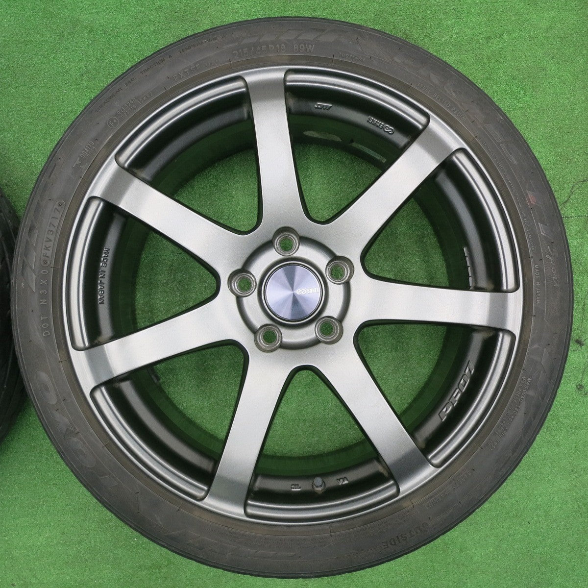 [送料無料] キレイ★ENKEI PF07 215/45R18 トーヨー プロクセス T1 Sport エンケイ 18インチ PCD114.3/5H★4110901NJノ