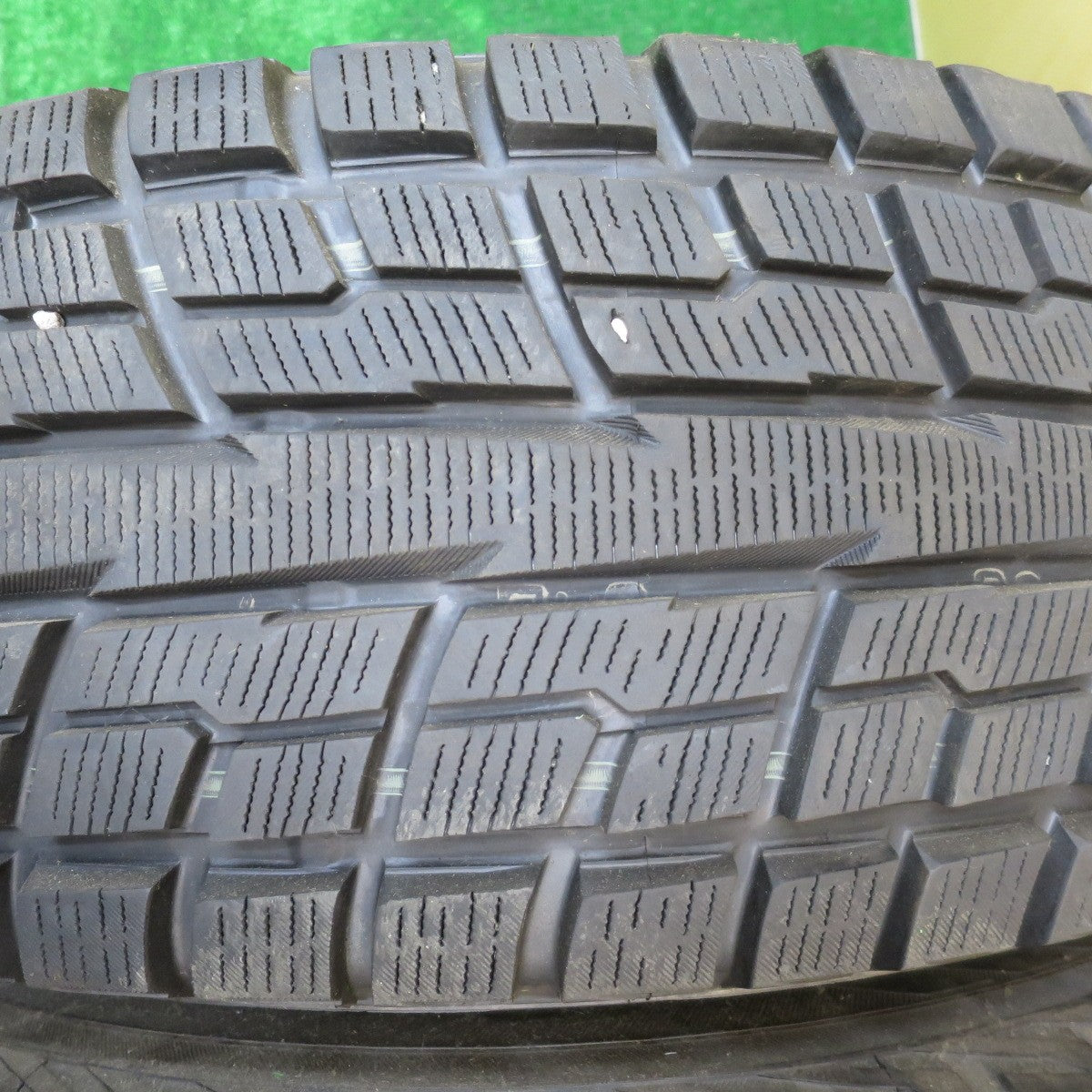 バリ溝！キレイ！9.5分★KEELER 265/70R16 スタッドレス ヨコハマ ジオランダー i/T-S キーラー 16インチ PCD139.7/6H★5100702NJス