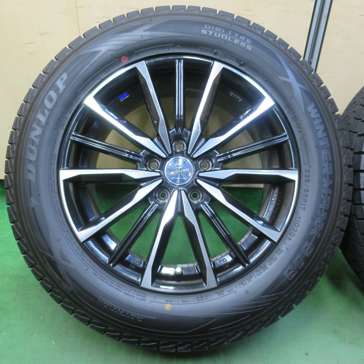 タイヤほぼ未使用！21年★スタッドレス 225/65R17 ダンロップ ウインターマックス SJ8 SMACK ENKEI スマック エンケイ 17インチ PCD114.3/5H★5071204イス