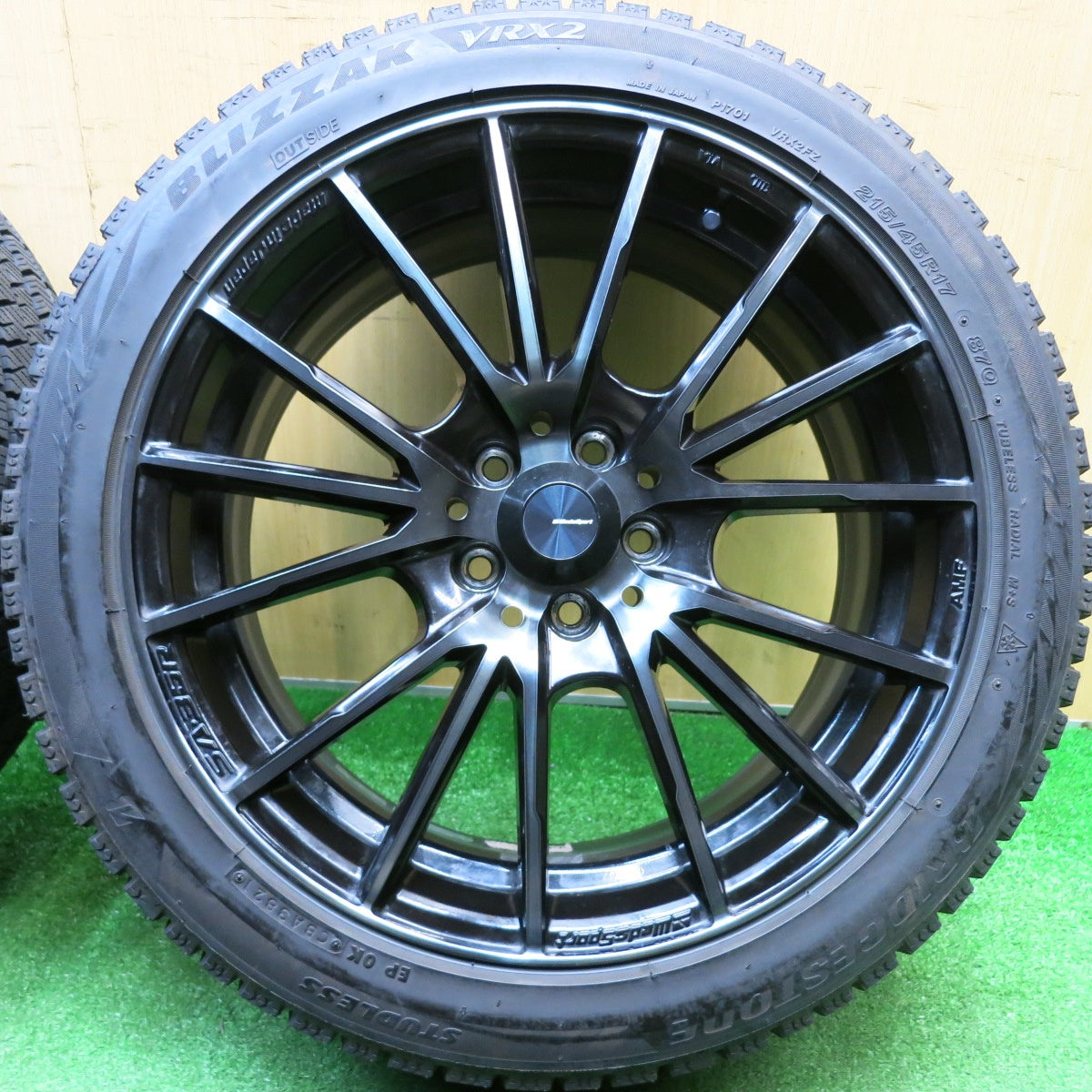 バリ溝！21年！9.5分★86 BRZ 等 wedsSport SA-35R AMF 215/45R17 スタッドレス ブリヂストン ブリザック VRX2 17インチ ウェッズスポーツ PCD100/5H★5121104HAス