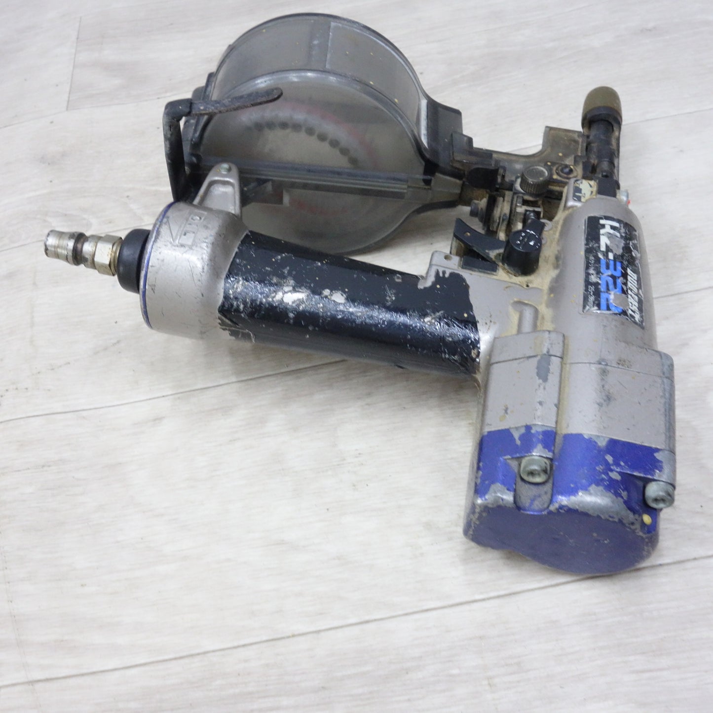 [送料無料] ◆兼松 38mm 常圧 釘打機 ポケット ネイラ DUO FAST KZ-322 ケース付き 釘打ち機 カネマツ エア 工具◆