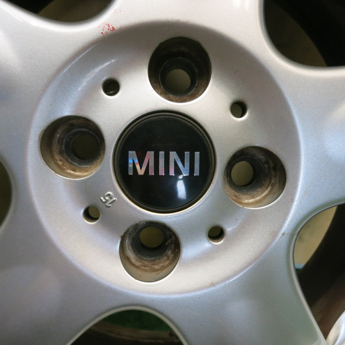 バリ溝！9.5分★MINI R55 R56 ミニ クーパー 純正 175/65R15 スタッドレス ブリヂストン ブリザック VRX2 15インチ PCD100/4H★6060404HAス