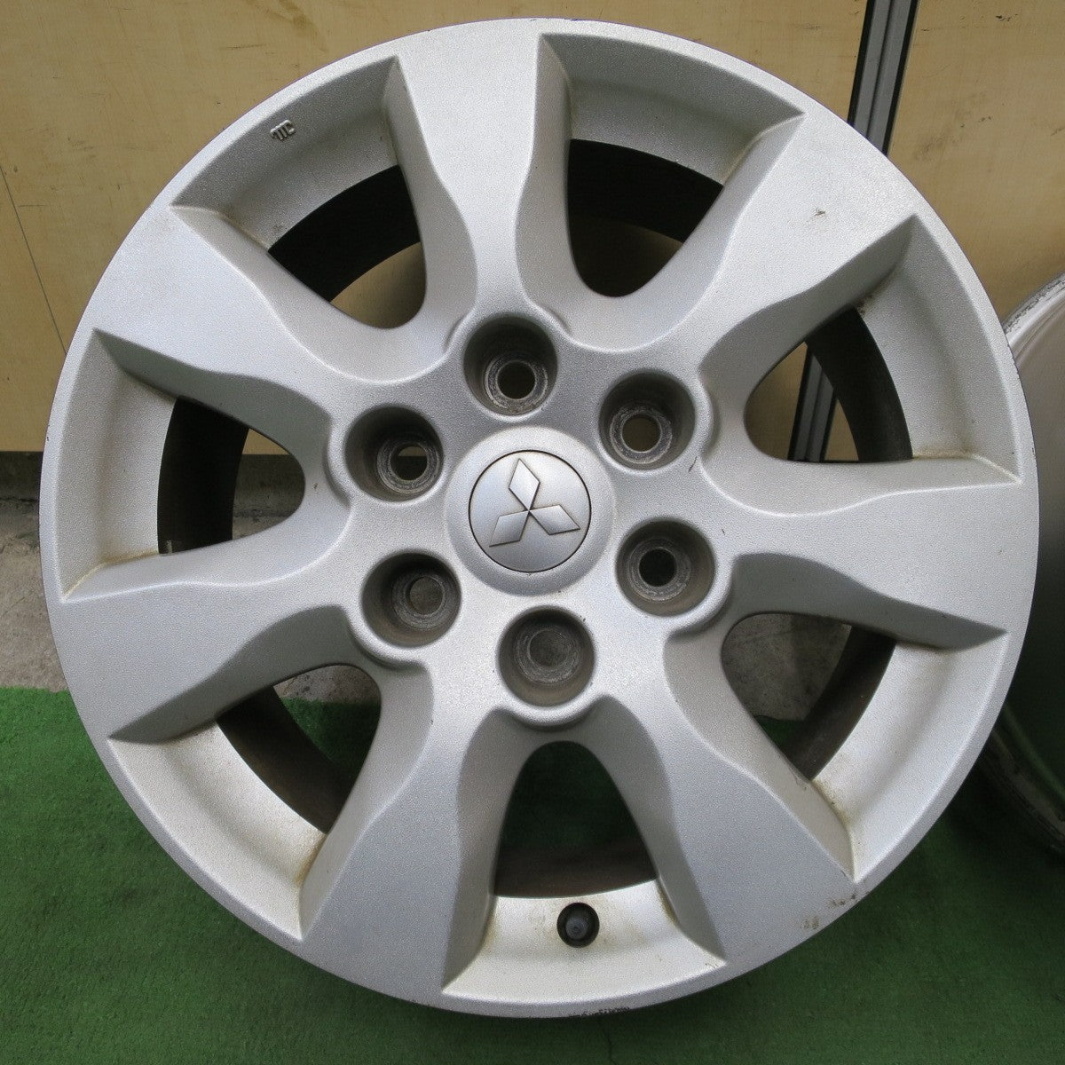 4本価格◎三菱 V98W V93W パジェロ 純正 ホイール 17インチ 17×7.5J PCD139.7/6H◎6090201NGホ