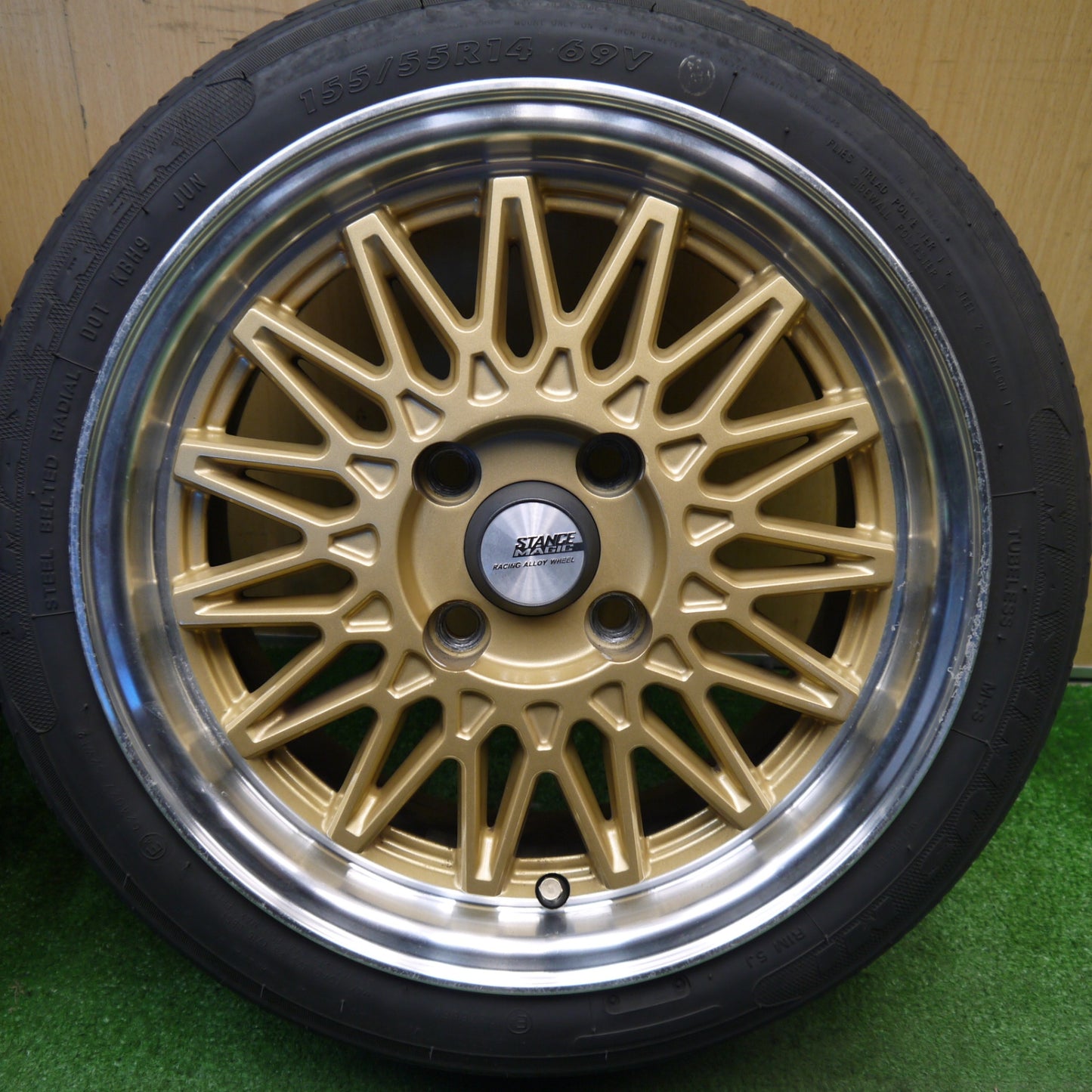 4本価格！23年★155/55R14 マックストレック MAXIMUS M1 STANCE MAGIC スタンス マジック 14インチ PCD100/4H★6021304Hノ