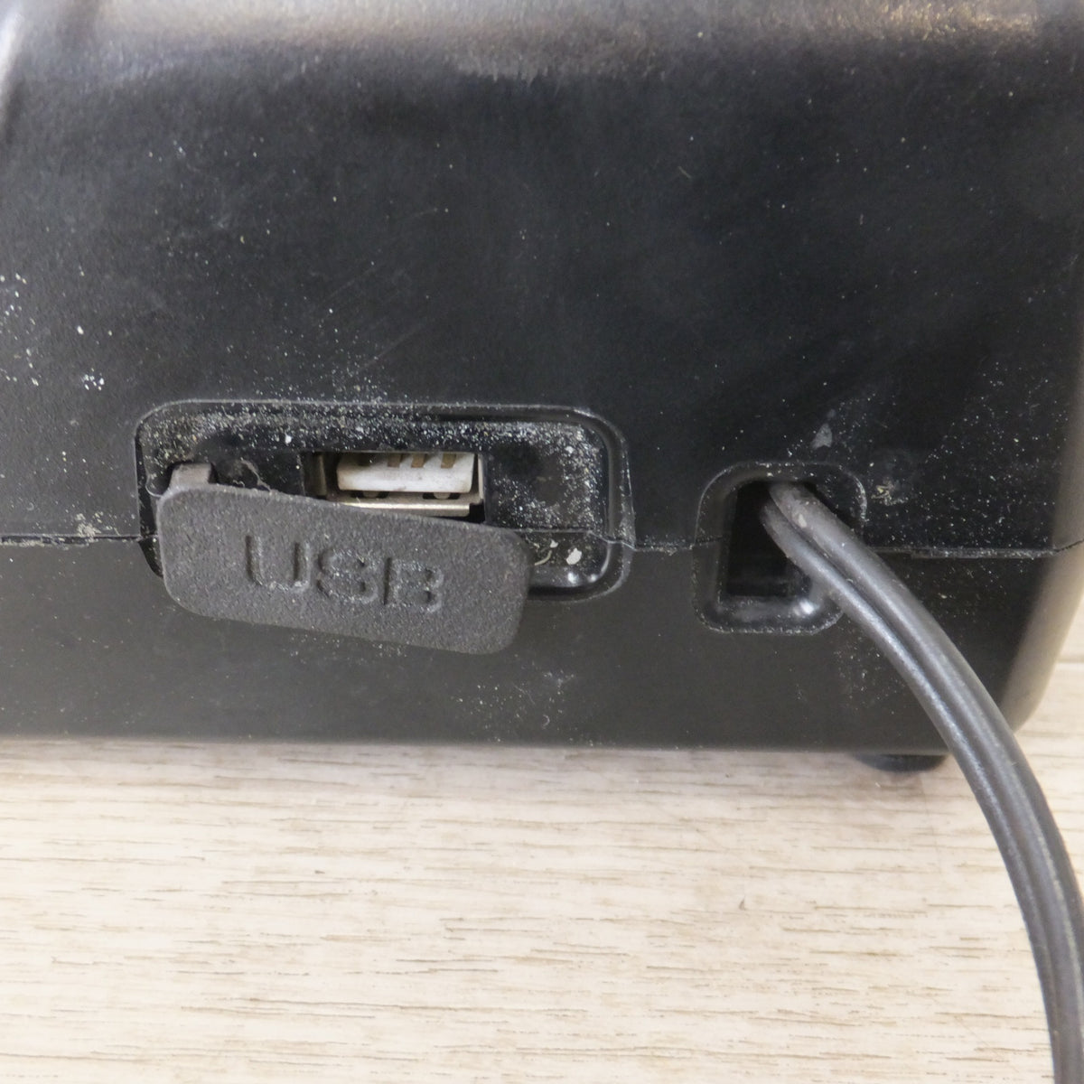 ★ハイコーキ HiKOKI 急速充電器 UC18YDL2　100V 50/60Hz 480VA　DC18-14.4V 12A　DC5V 2.1A★