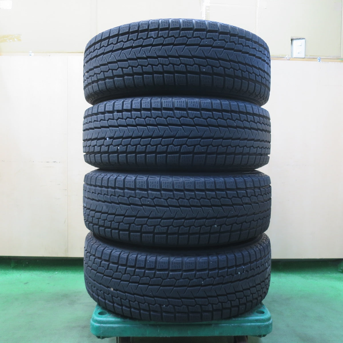 バリ溝！22年！キレイ！9分★スタッドレス 225/60R18 ヨコハマ アイスガード G075 TIRADO Eta LA STRADA ティラード ラストラーダ 18インチ PCD114.3/5H★5122604イス
