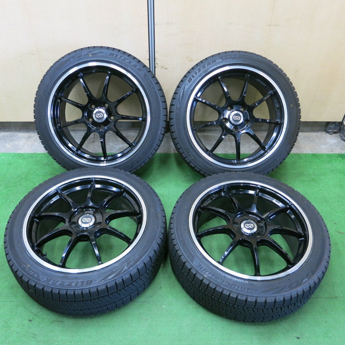 バリ溝！9.5分★スタッドレス ENKEI RSM9 225/45R18 ブリヂストン ブリザック VRX2 エンケイ PCD114.3/5H★4070301ナス