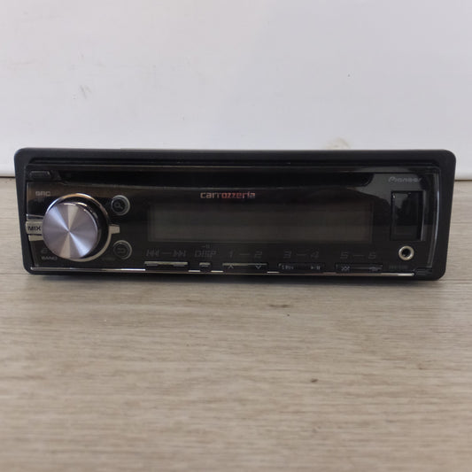 [送料無料] ★カロッツェリア carrozzeria AVメインユニット DEH-5100ZS CDプレーヤー(29)★