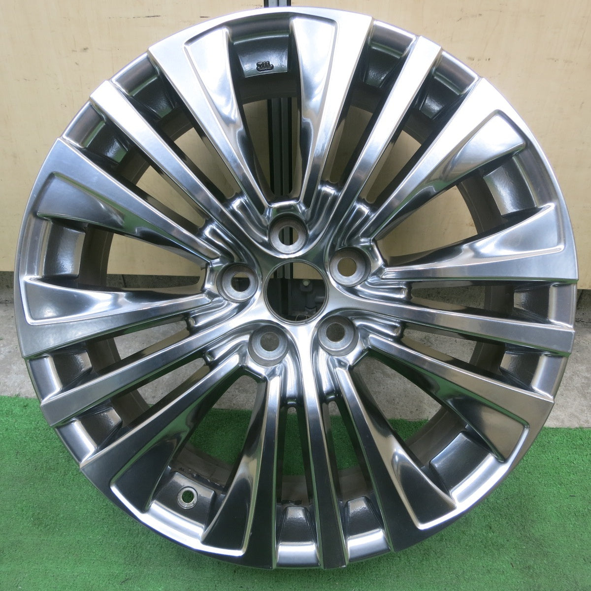 1本価格★トヨタ 80系 ハリアー Zグレード 純正 ホイール 19インチ 19×7J PCD114.3/5H★5051701ナホ
