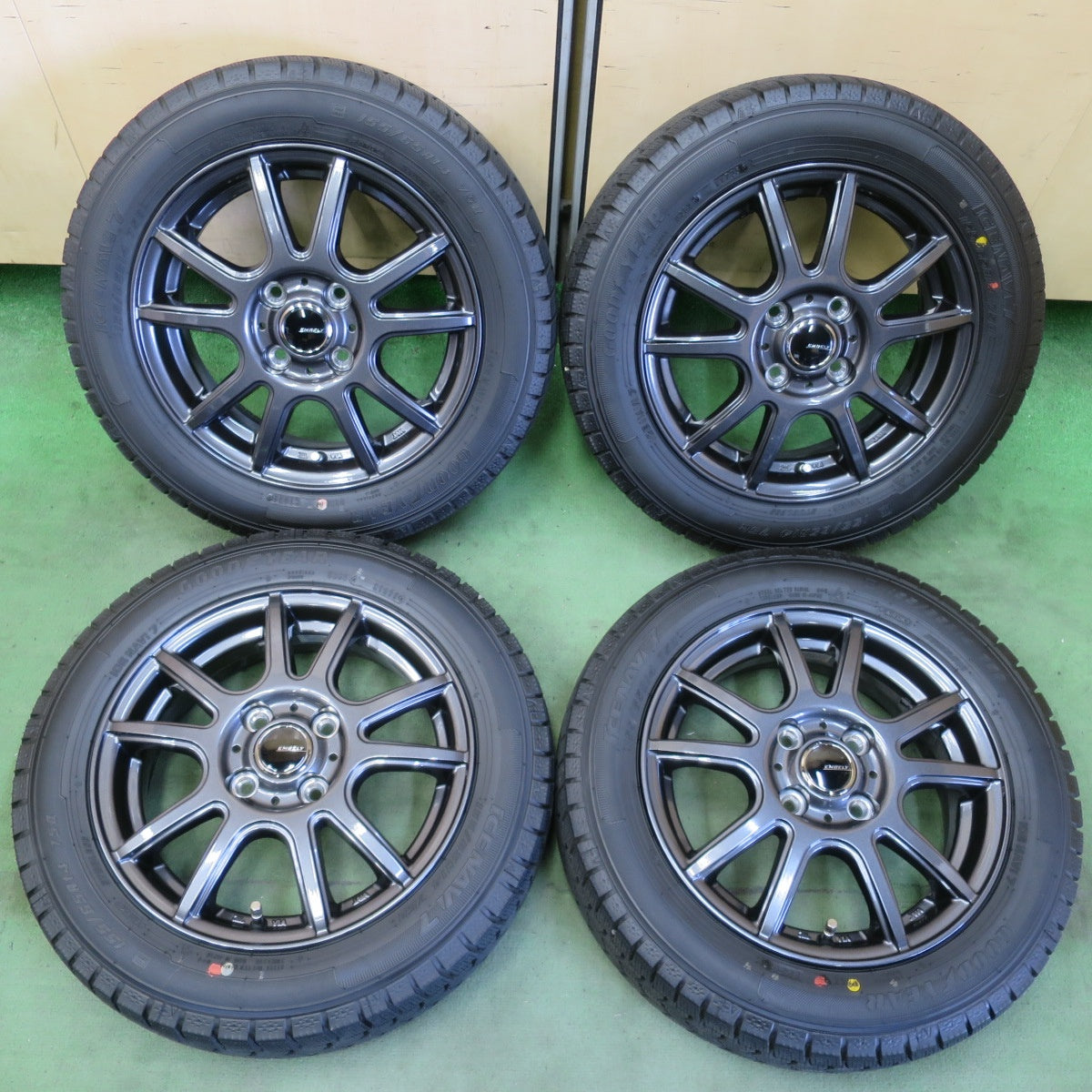 ほぼ未使用！25年！キレイ★スタッドレス 155/65R14 グッドイヤー アイスナビ7 EMBELY S10 エンベリー 14インチ PCD100/4H★6042506イス