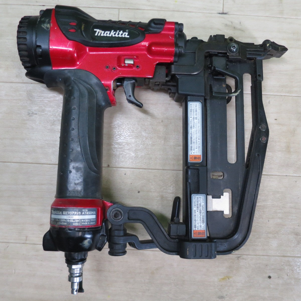 ☆マキタ 高圧 フロア タッカ AT450HA エア タッカー 釘打機 釘打ち機 エアー ツール 工具 makita☆