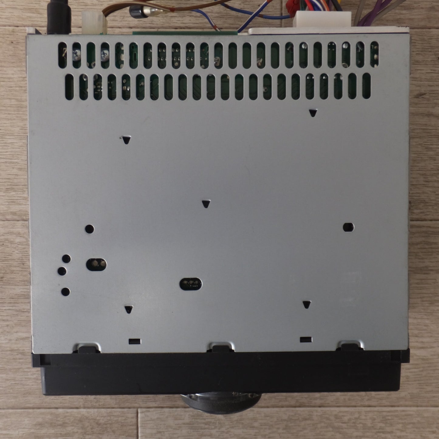 [送料無料] ★クラリオン clarion カーオーディオ レシーバー CX211BK(18)★