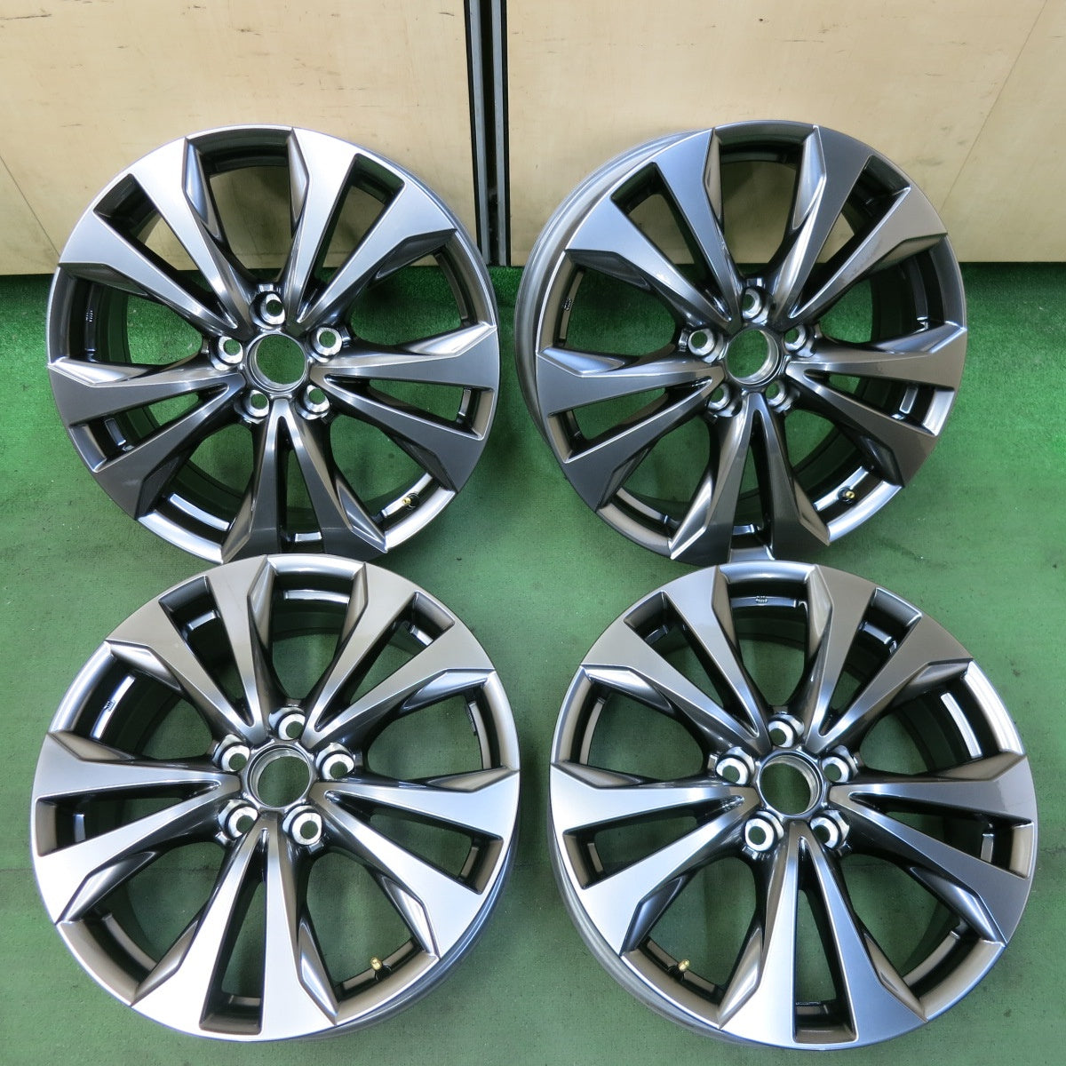 新車外し★レクサス UX Fスポーツ 純正 ホイール 18インチ 18×7J PCD114.3/5H★5072303SYホ