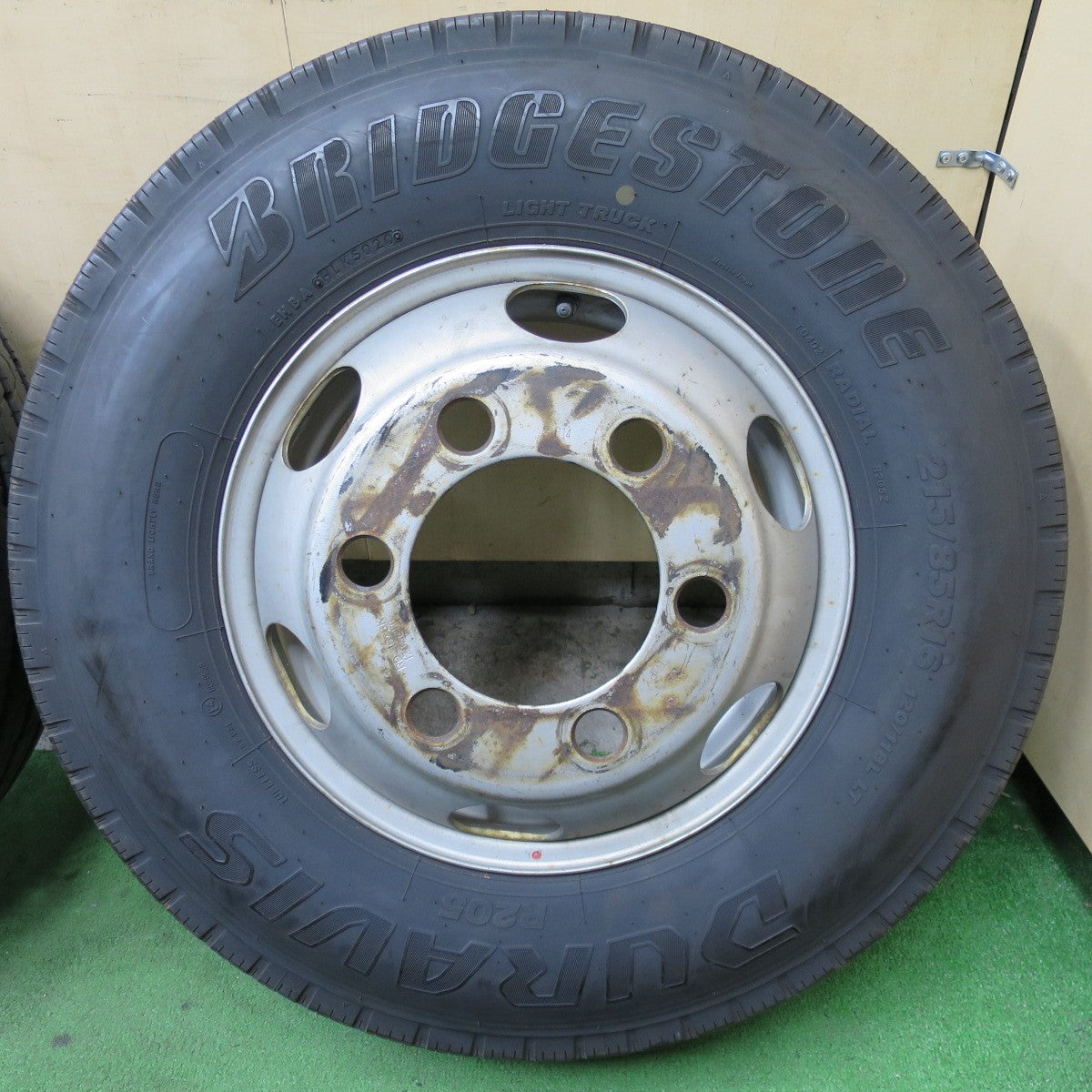 バリ溝！8.5分！6本★トラック タイヤ 215/85R16 120/118L ブリヂストン デュラビス R205 TOPY スチール 128-8TC DURAVIS 16インチ PCD222.25/6H★6021801ナノ