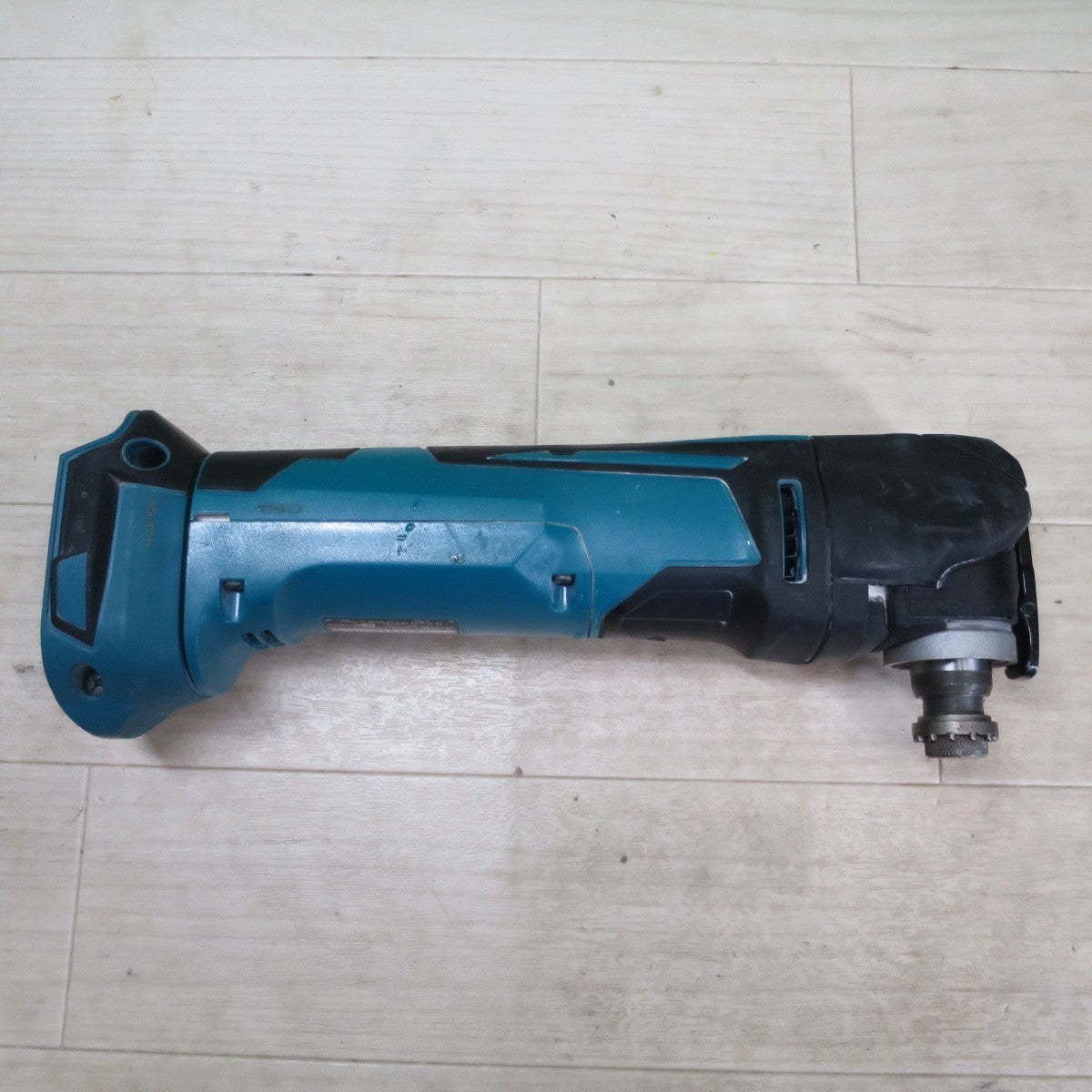 ☆マキタ 充電式 マルチ ツール TM51D 電動 工具 切断 剥離 研削 18V makita☆