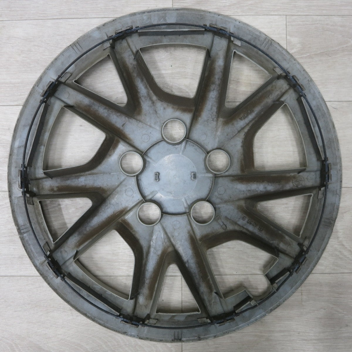 [送料無料] 4枚価格◆トヨタ プリウスα 純正 ホイール キャップ カバー 16インチ TOYOTA 42602-47090◆