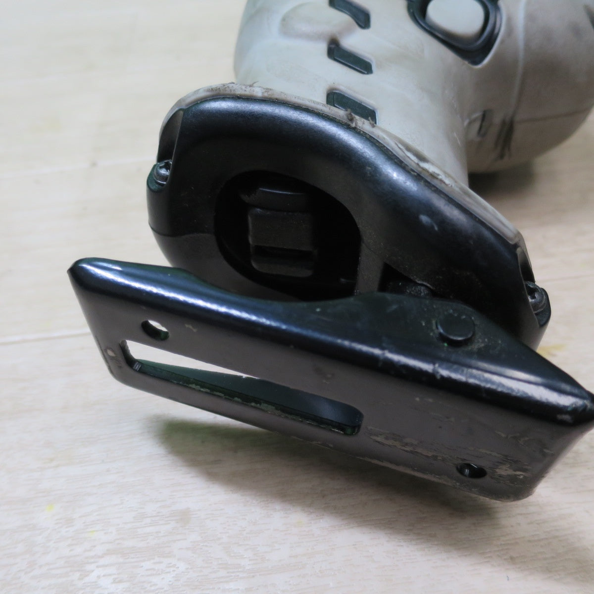 ☆HiKOKI ハイコーキ 130mm 電子 セーバソー CR13VBY2 電動 工具 切断 機 加工 セーバーソー レシプロソー コード式 100V☆