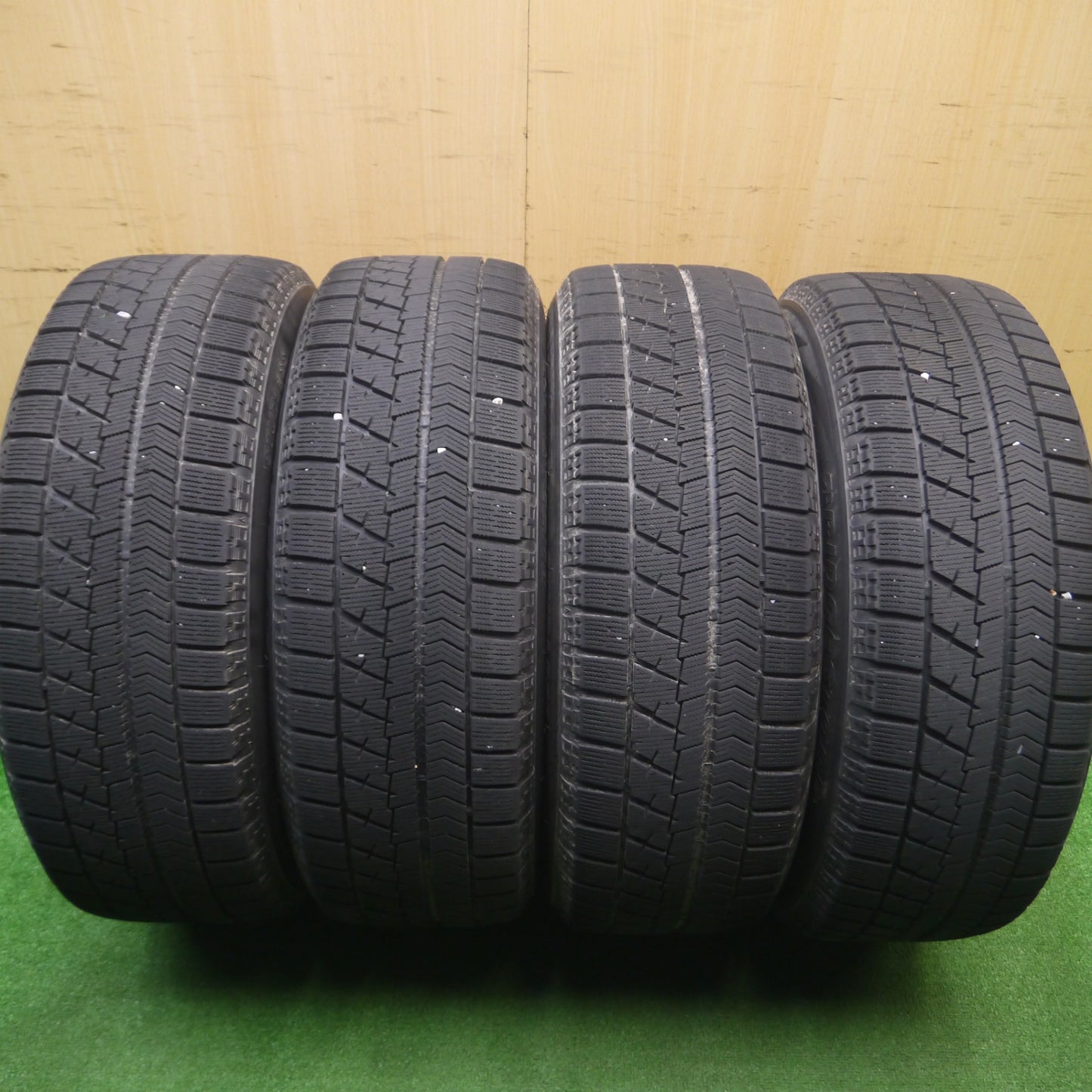 [送料無料] キレイ★スタッドレス 215/60R16 ブリヂストン ブリザック VRX BALMINUM バルミナ 16インチ PCD114.3/5H★4110603Hス