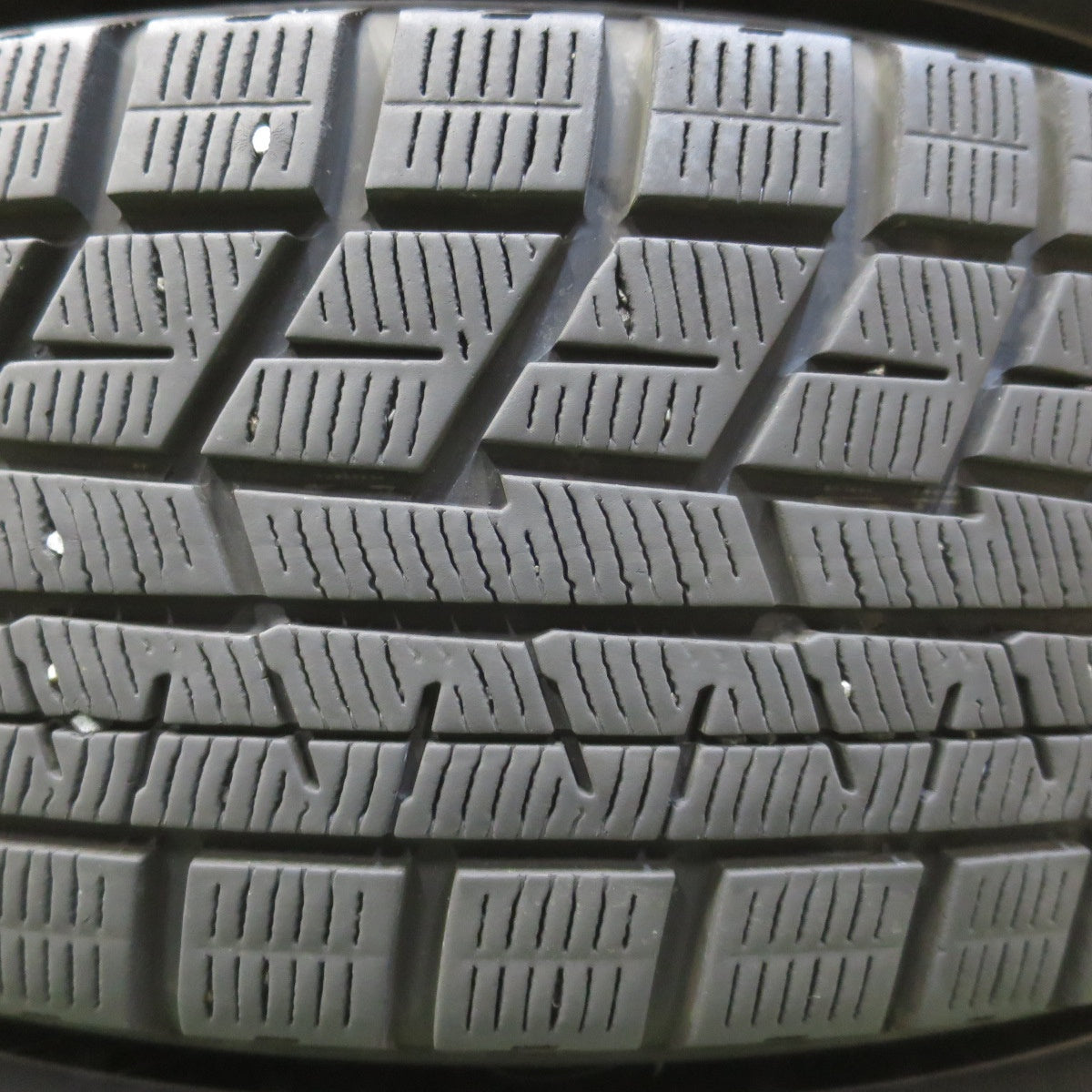 バリ溝！キレイ！8.5分◎スタッドレス 195/65R16 ヨコハマ アイスガード iG60 TIRADO Eta LA STRADA ティラード 16インチ PCD100/4H◎6061505イス