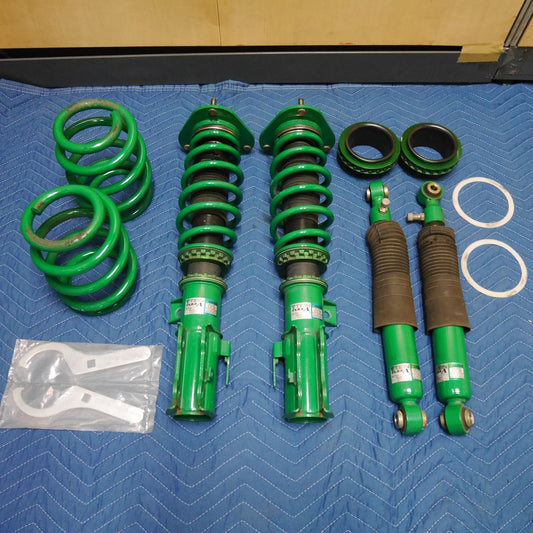[送料無料] 1台分☆トヨタ 30系 AGH30W アルファード ヴェルファイア TEIN 車高調 FLEX-A VDTB5-11531 VDTB4-11Y46 1F022 サスペンション カー パーツ☆