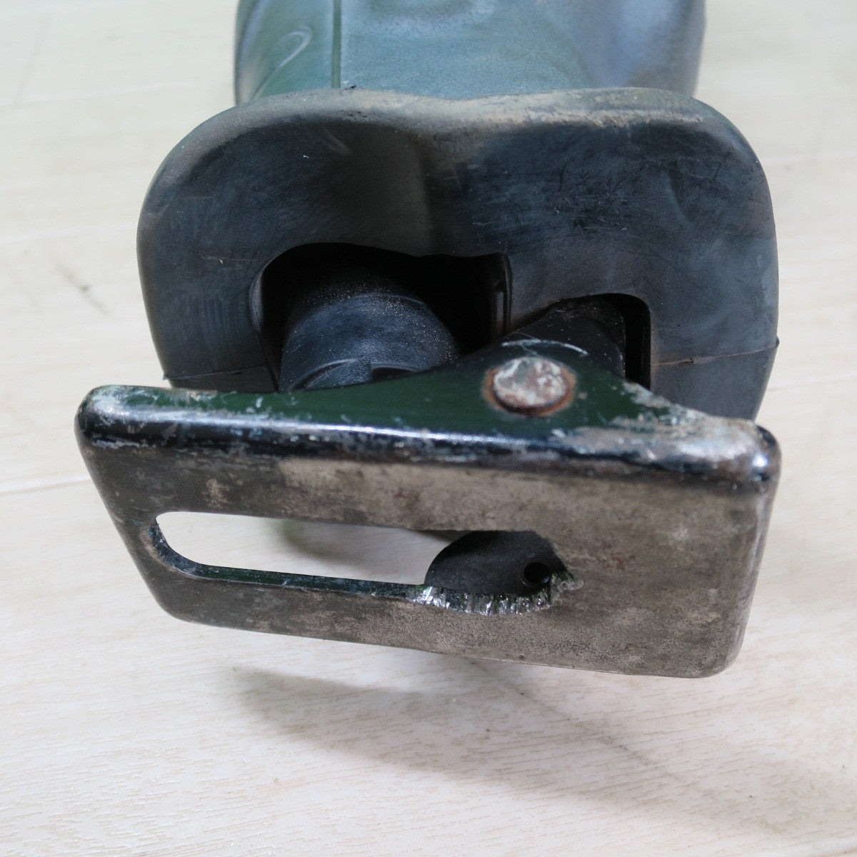 [送料無料] ☆マキタ レシプロソー JR3070CT 電動 工具 切断機 セーバーソー セーバソー コード式 100V makita☆