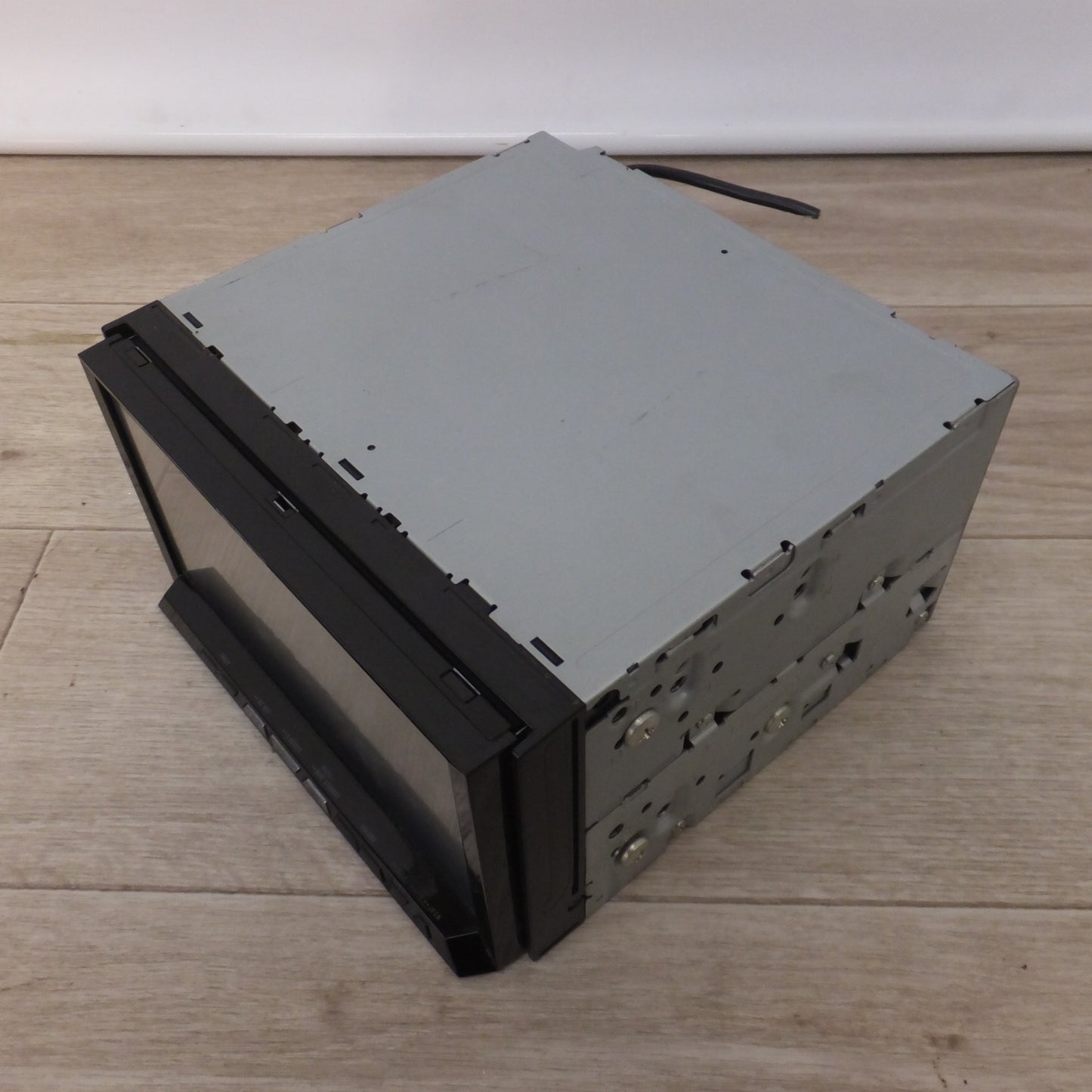 [送料無料] ★カロッツェリア carrozzeria AV一体型ナビ サイバーナビ AVIC-ZH99CS[56]★